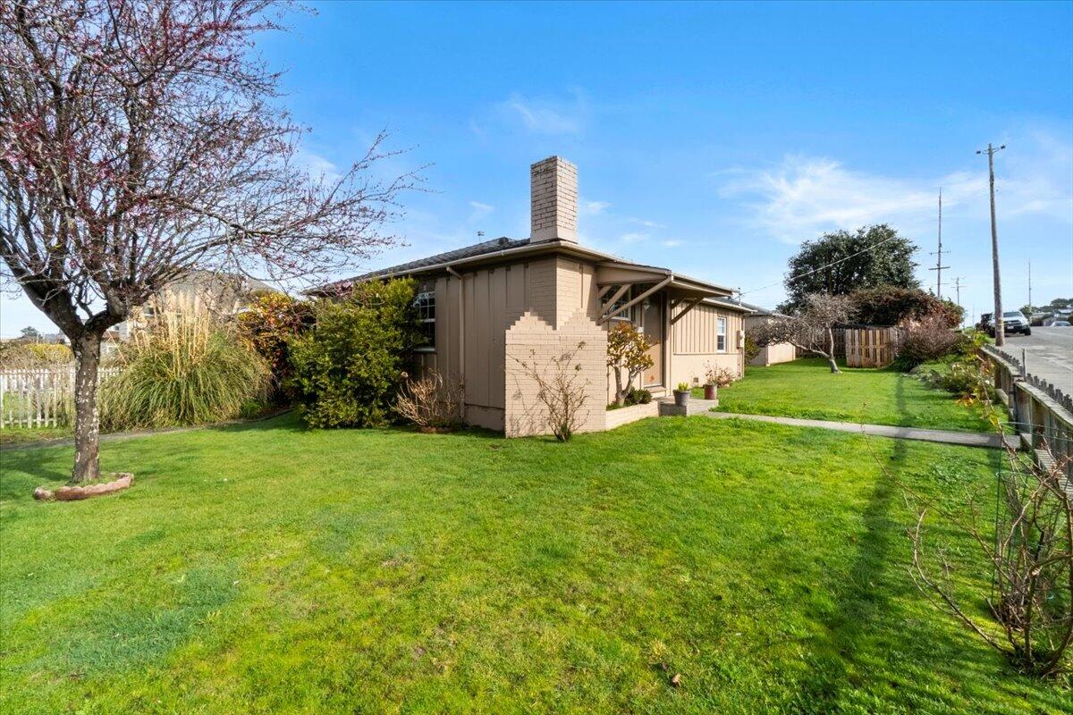 2533 Garland Street