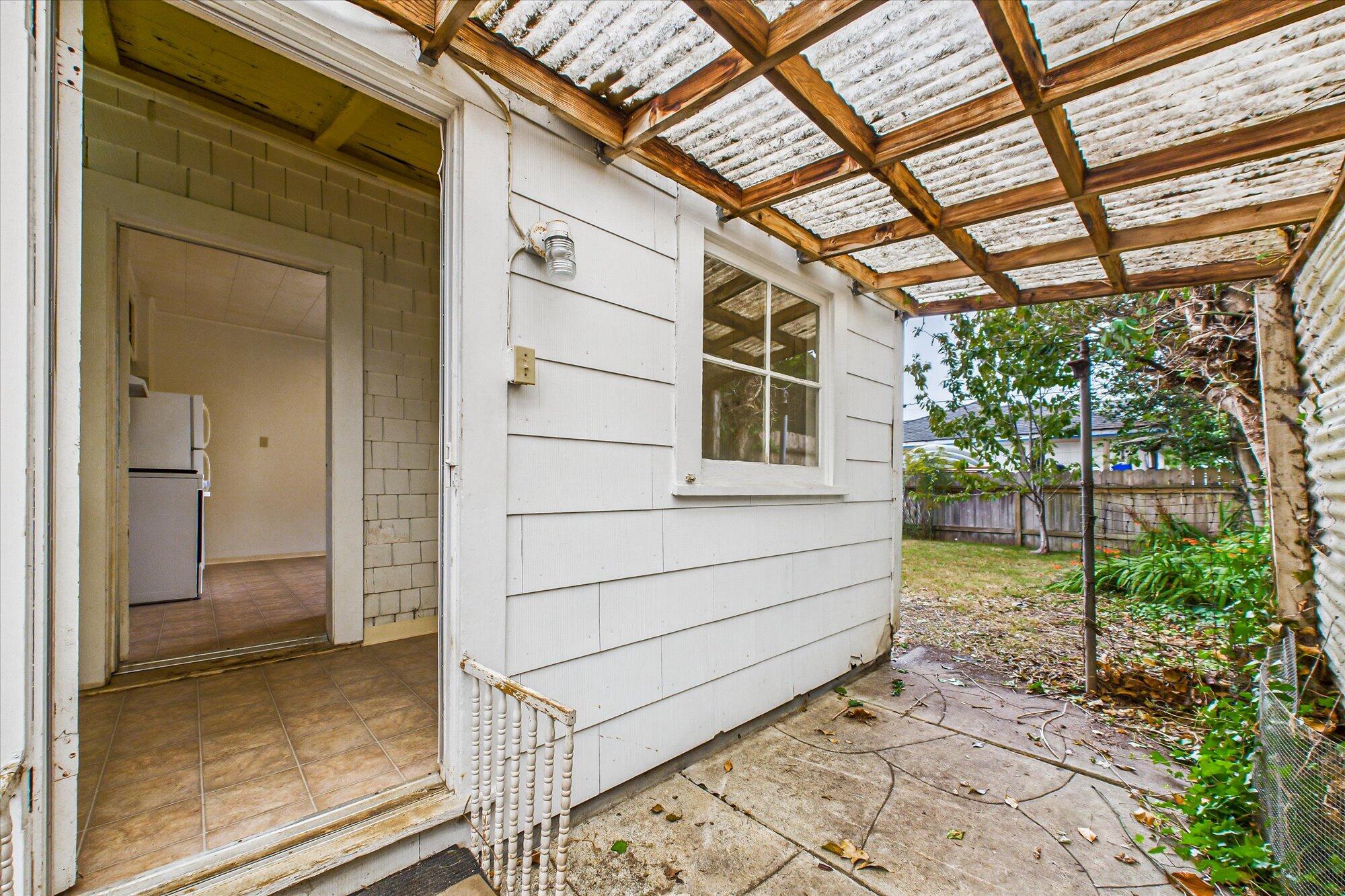 724 Henderson Street