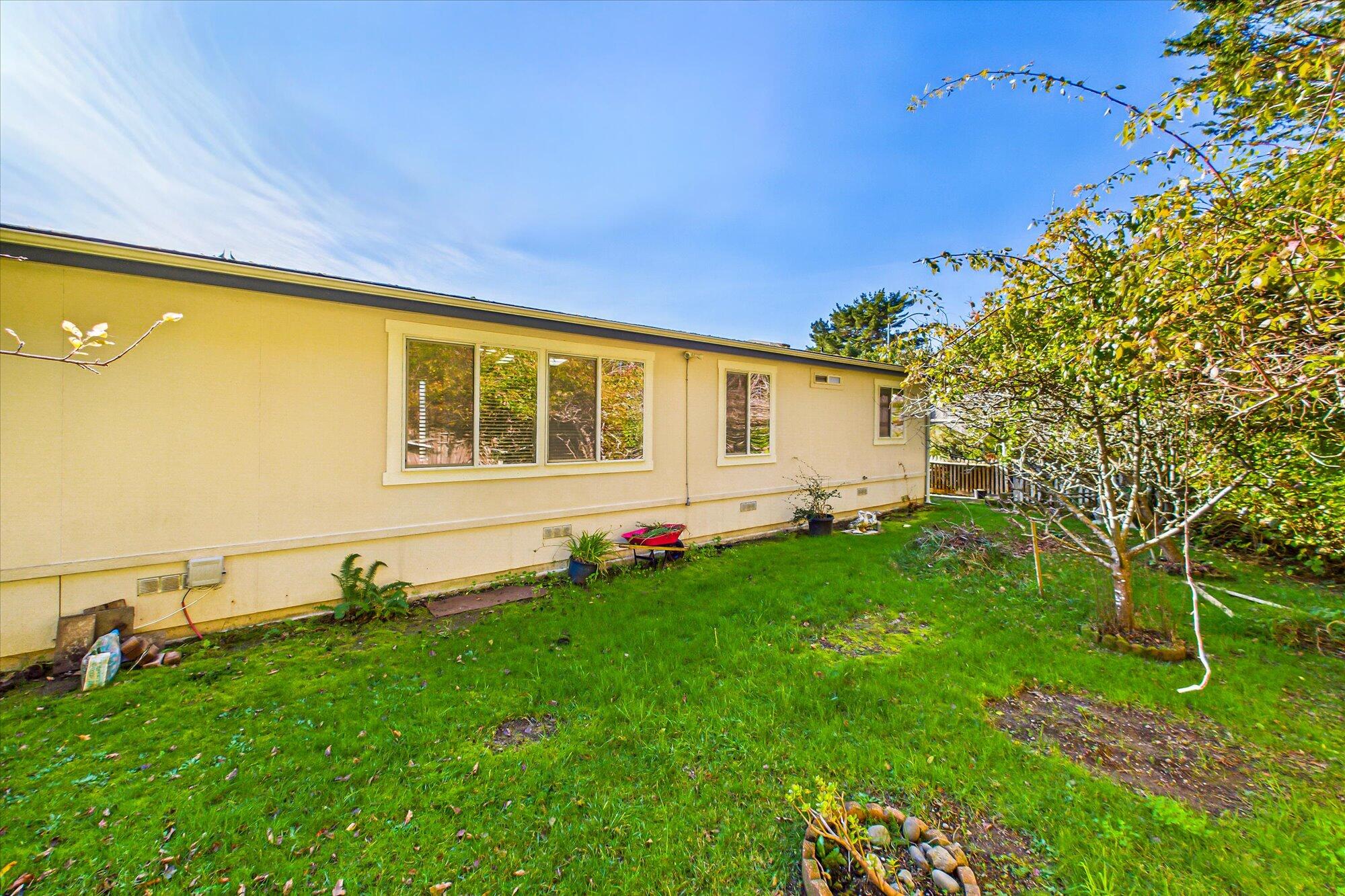 1090 Murray Road 125, McKinleyville Unit: 125