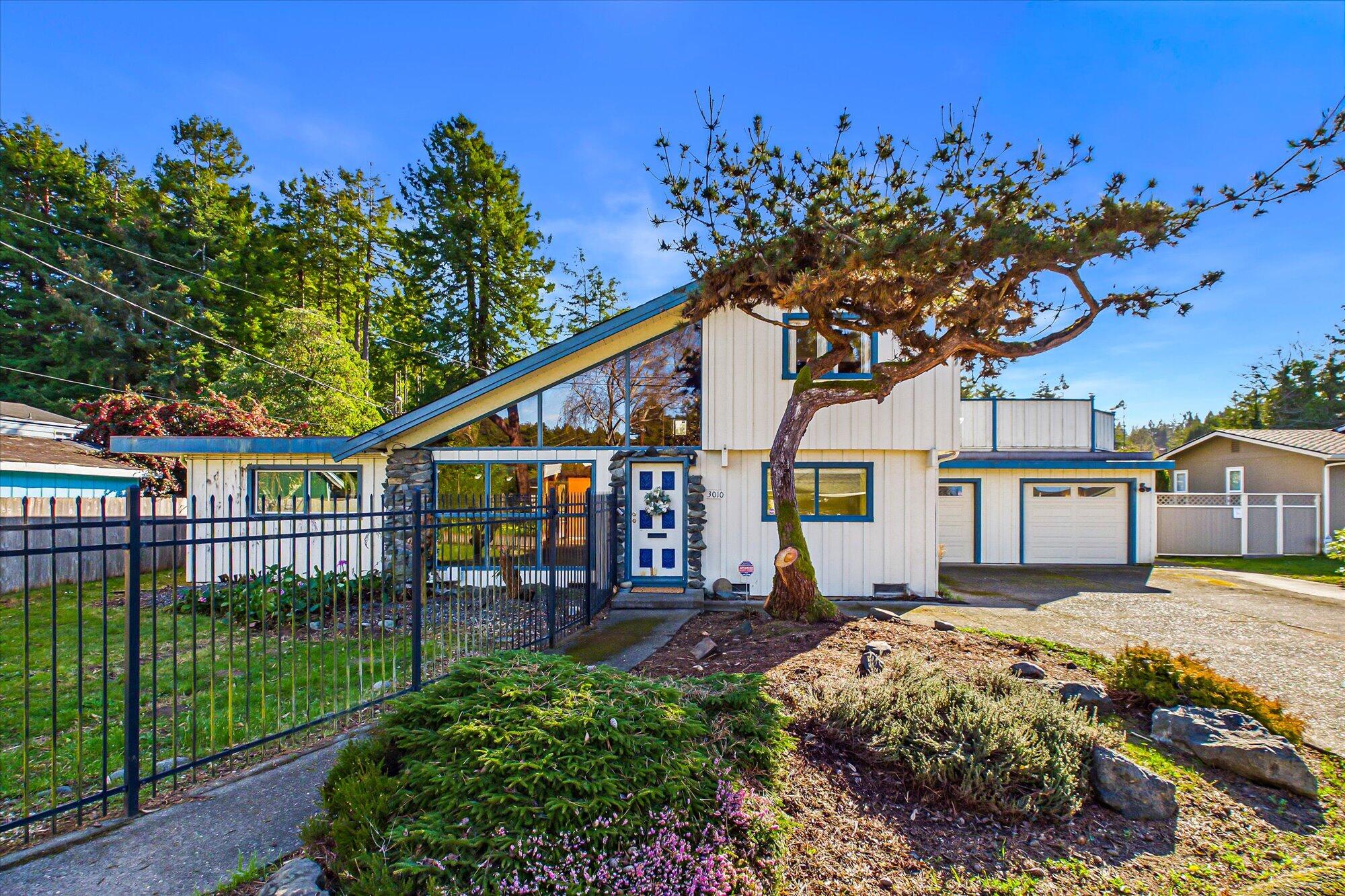 3010 Cedar Lane