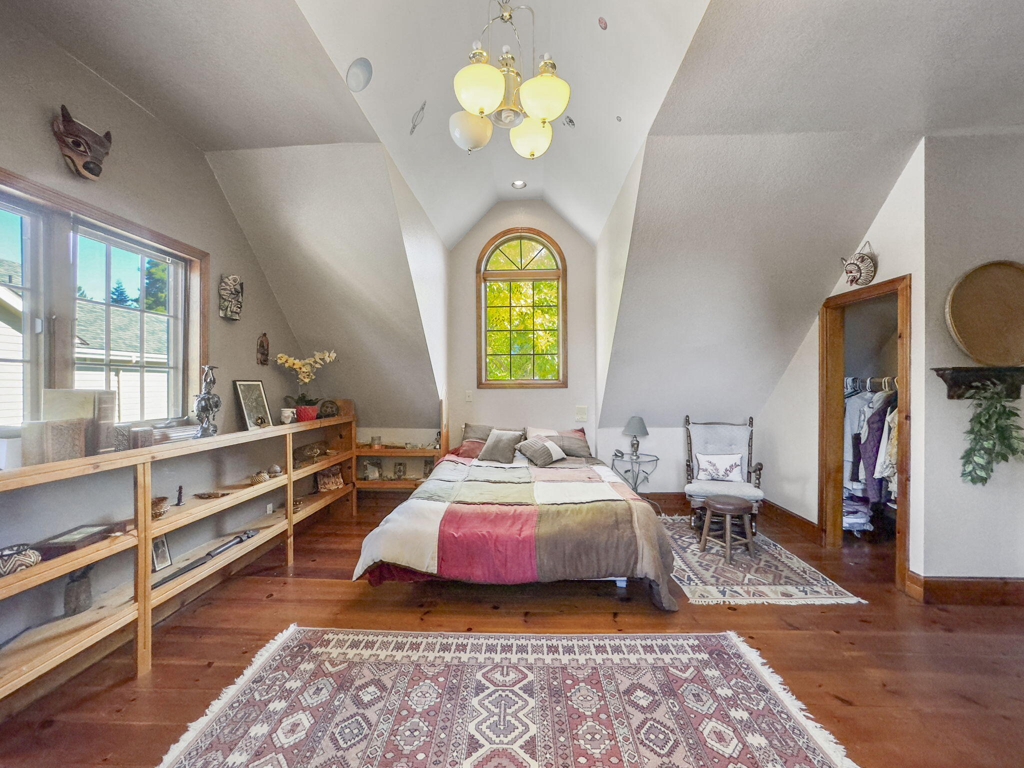 5686 Christine Drive