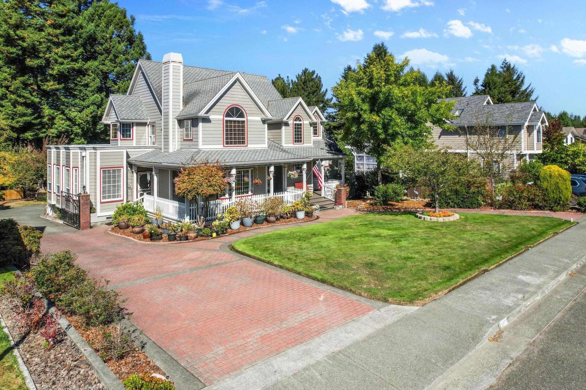 5686 Christine Drive
