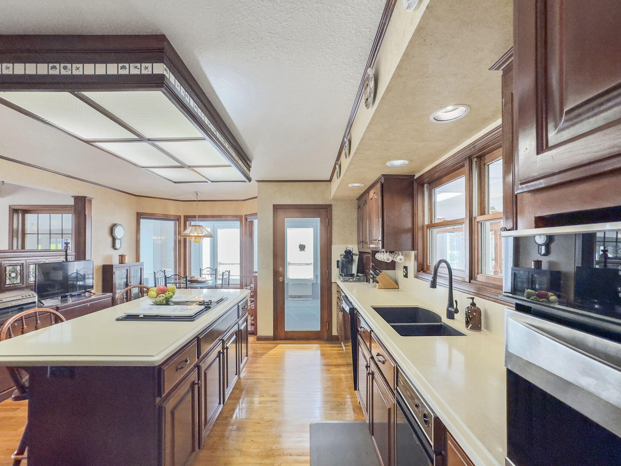 5686 Christine Drive