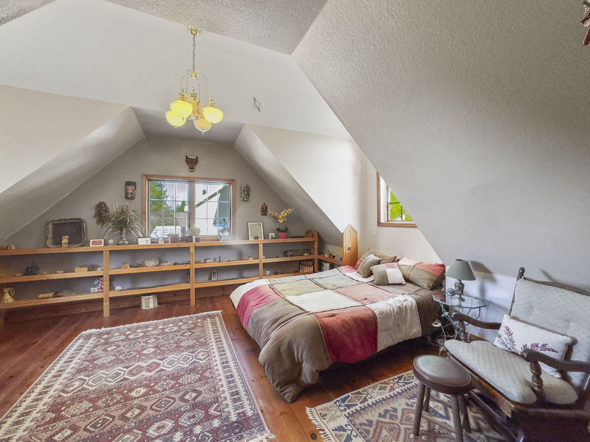 5686 Christine Drive