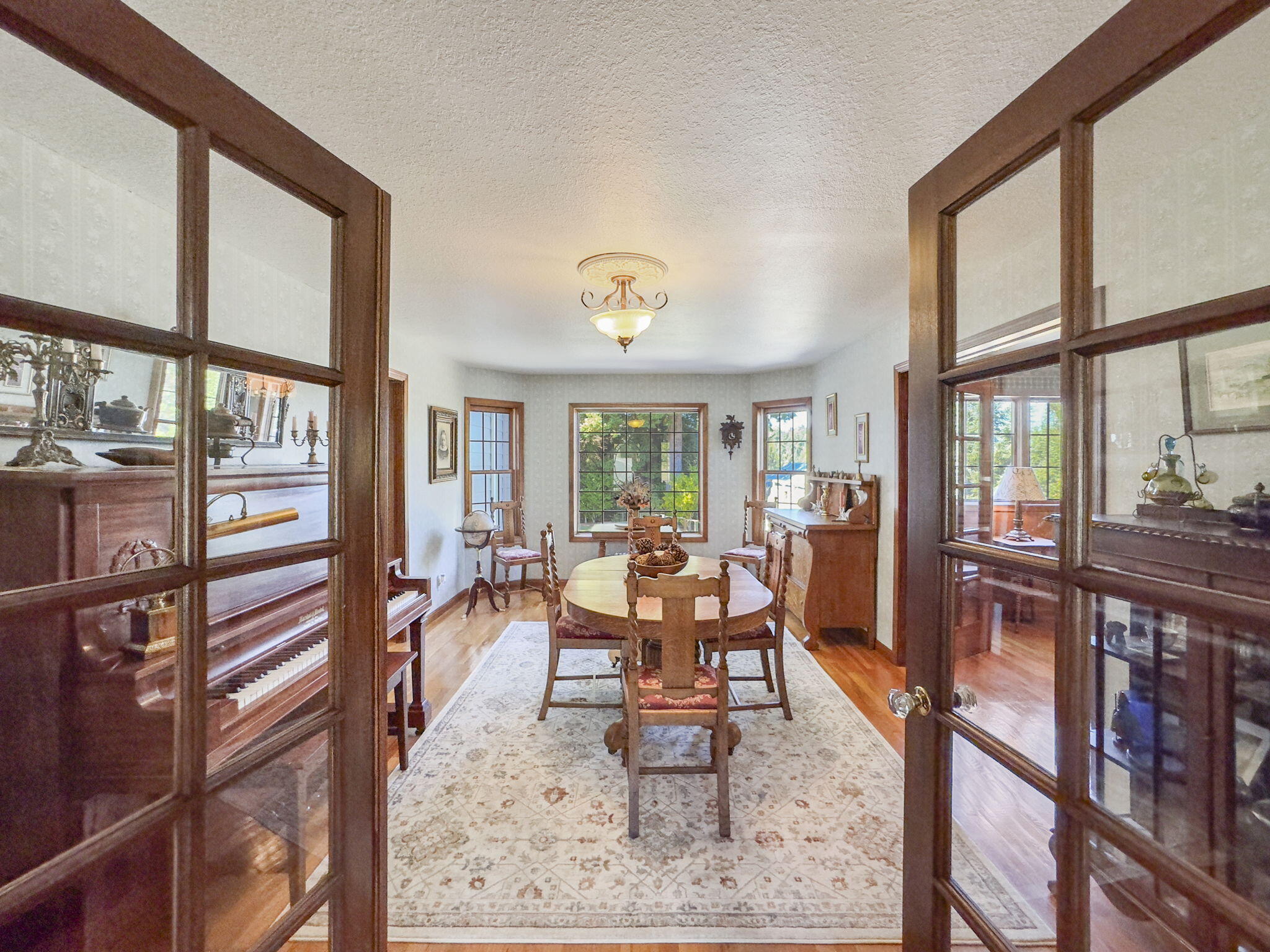 5686 Christine Drive