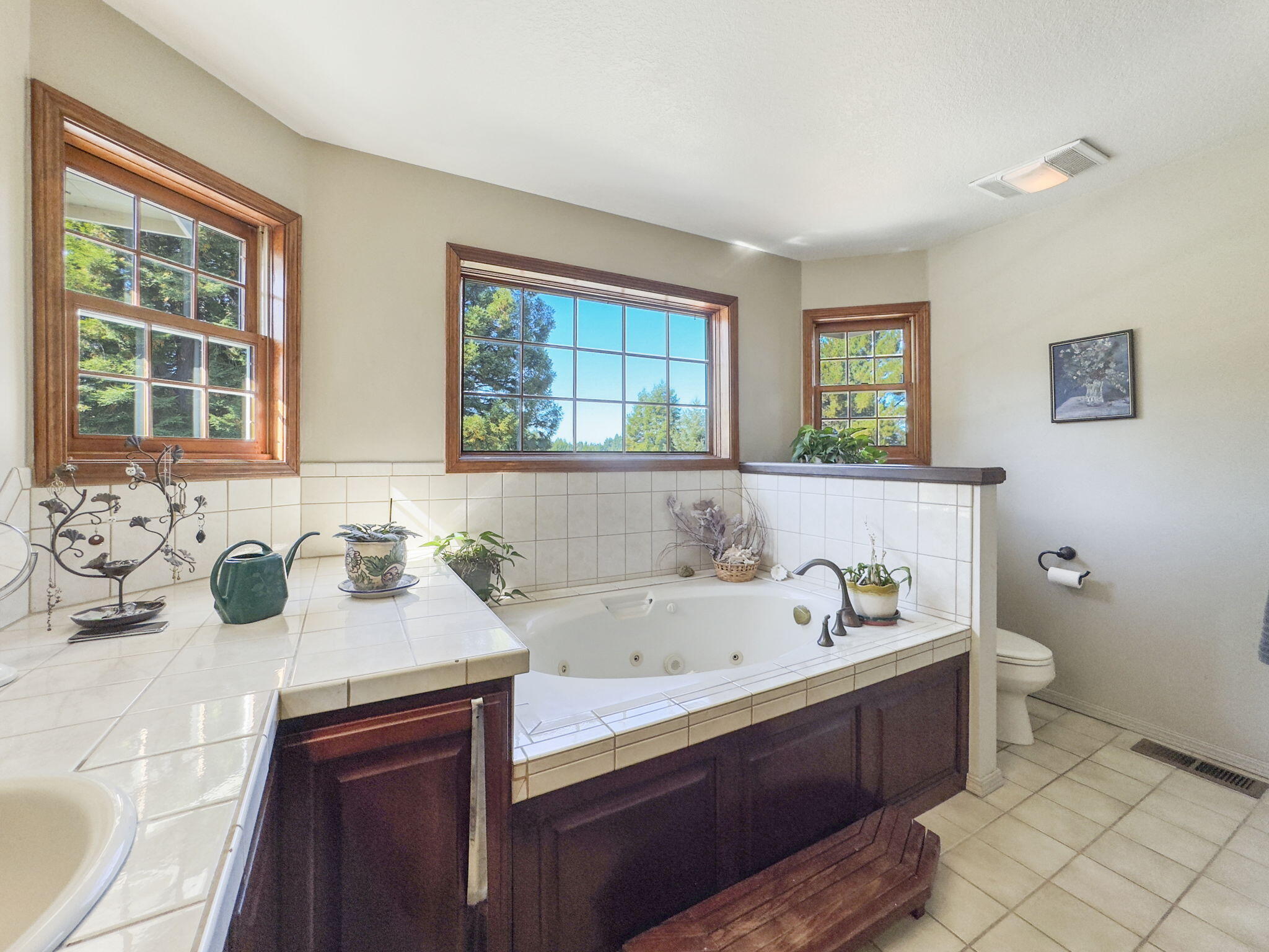 5686 Christine Drive
