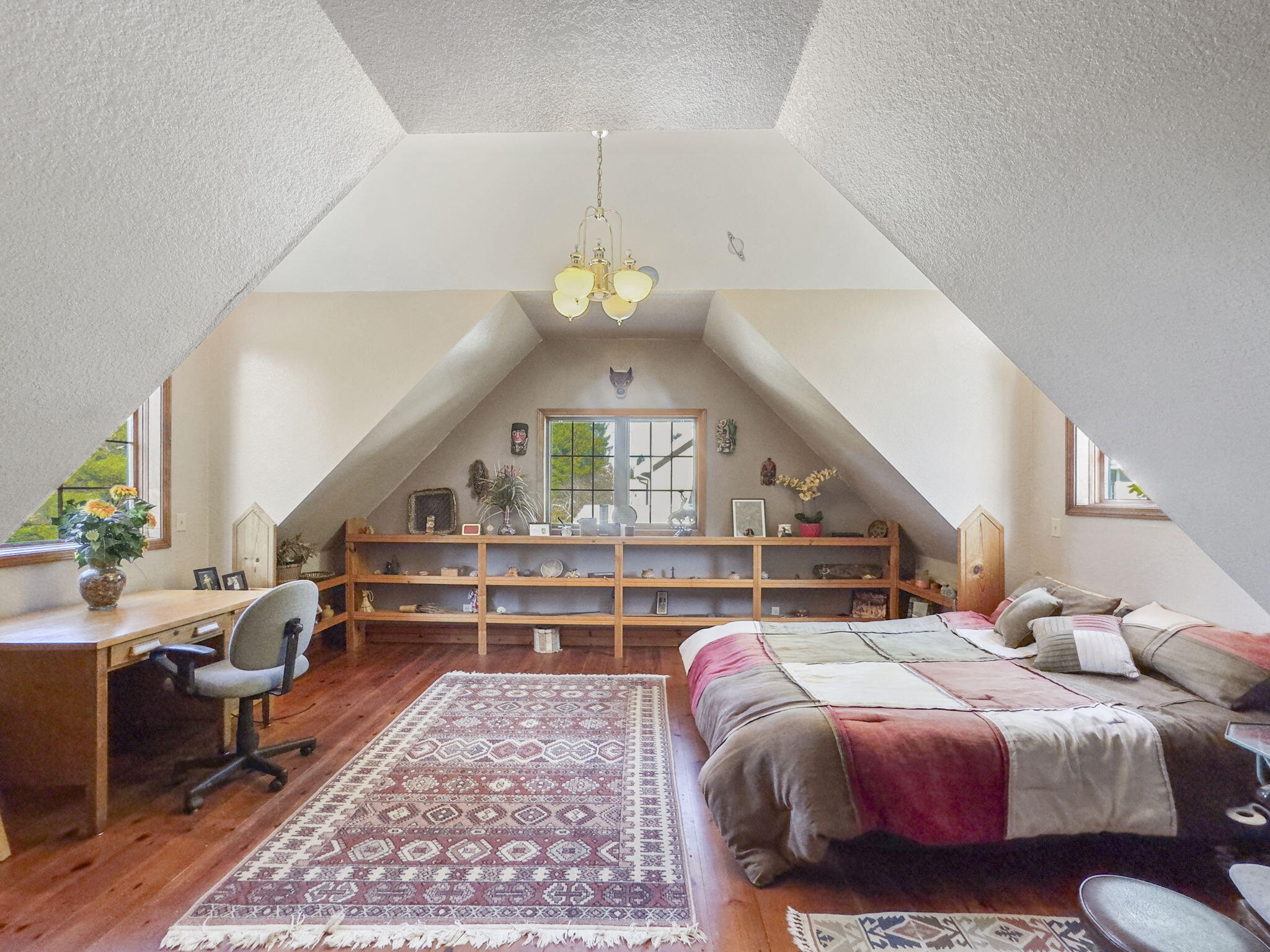 5686 Christine Drive