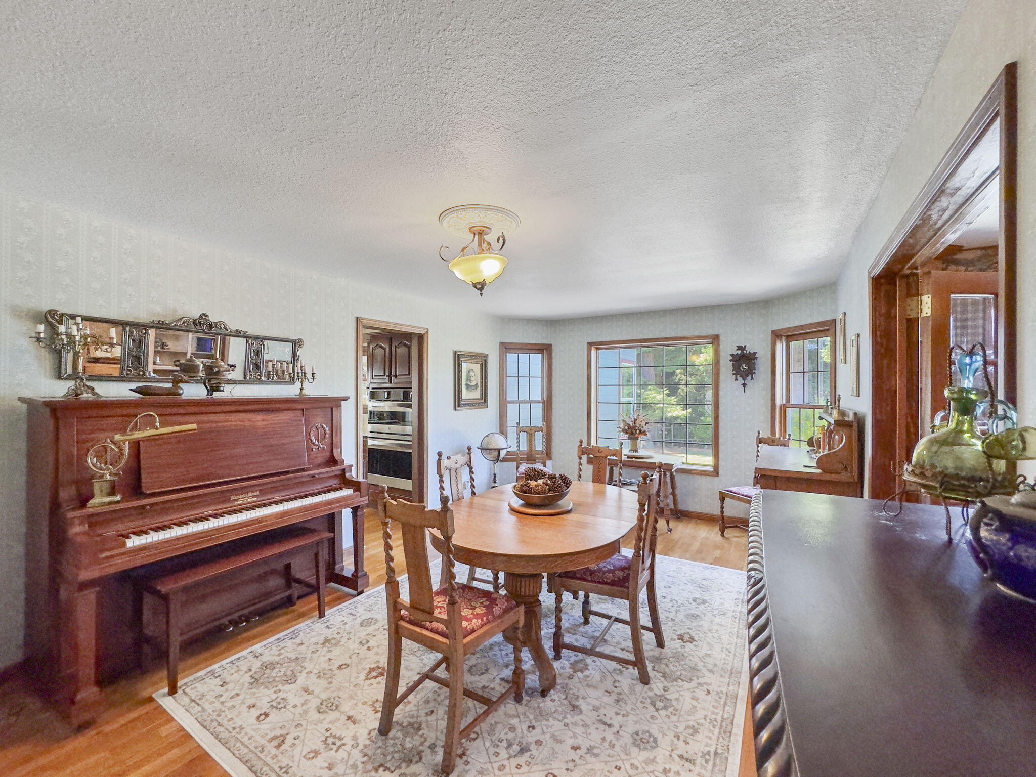5686 Christine Drive