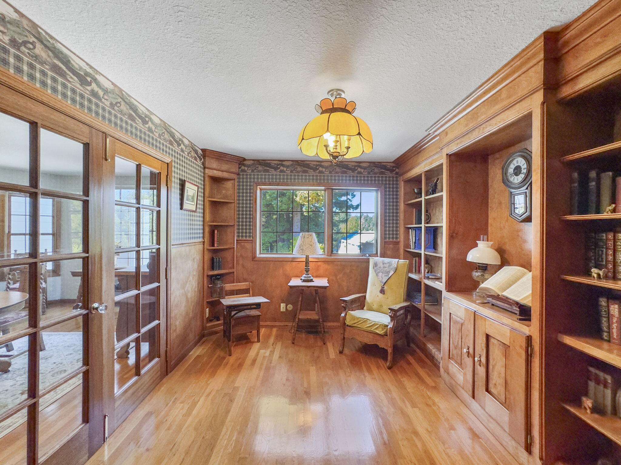 5686 Christine Drive