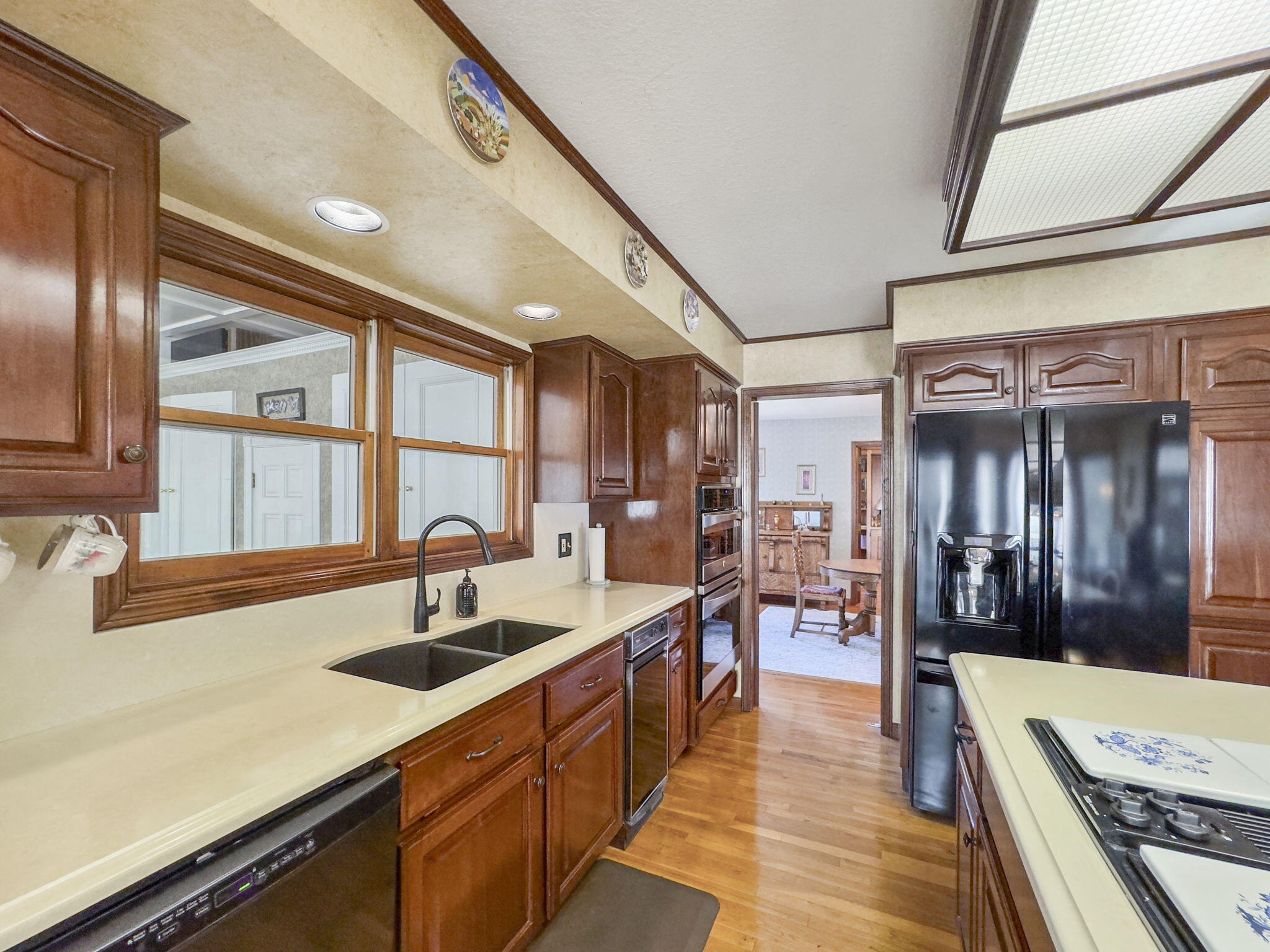 5686 Christine Drive
