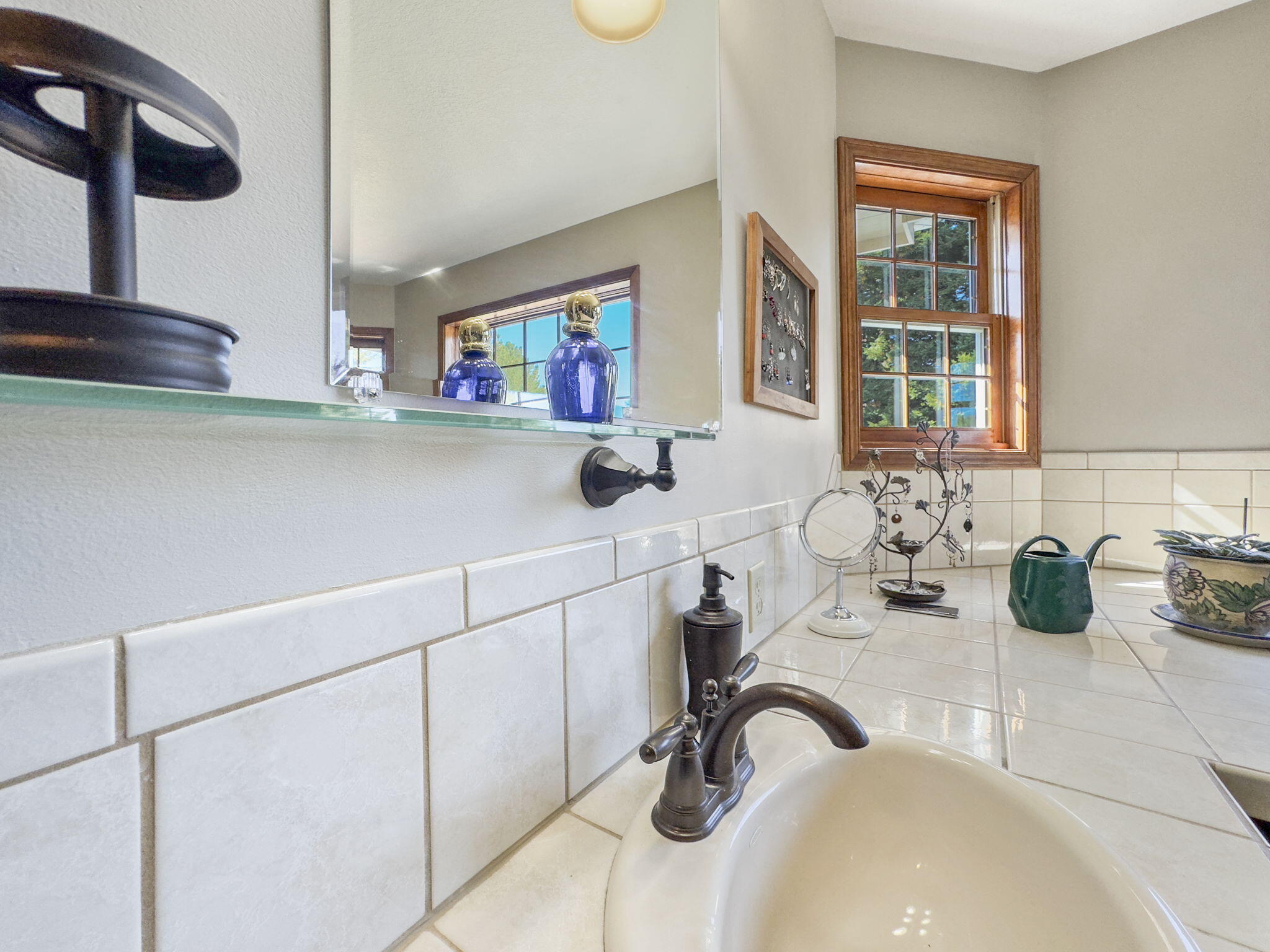 5686 Christine Drive