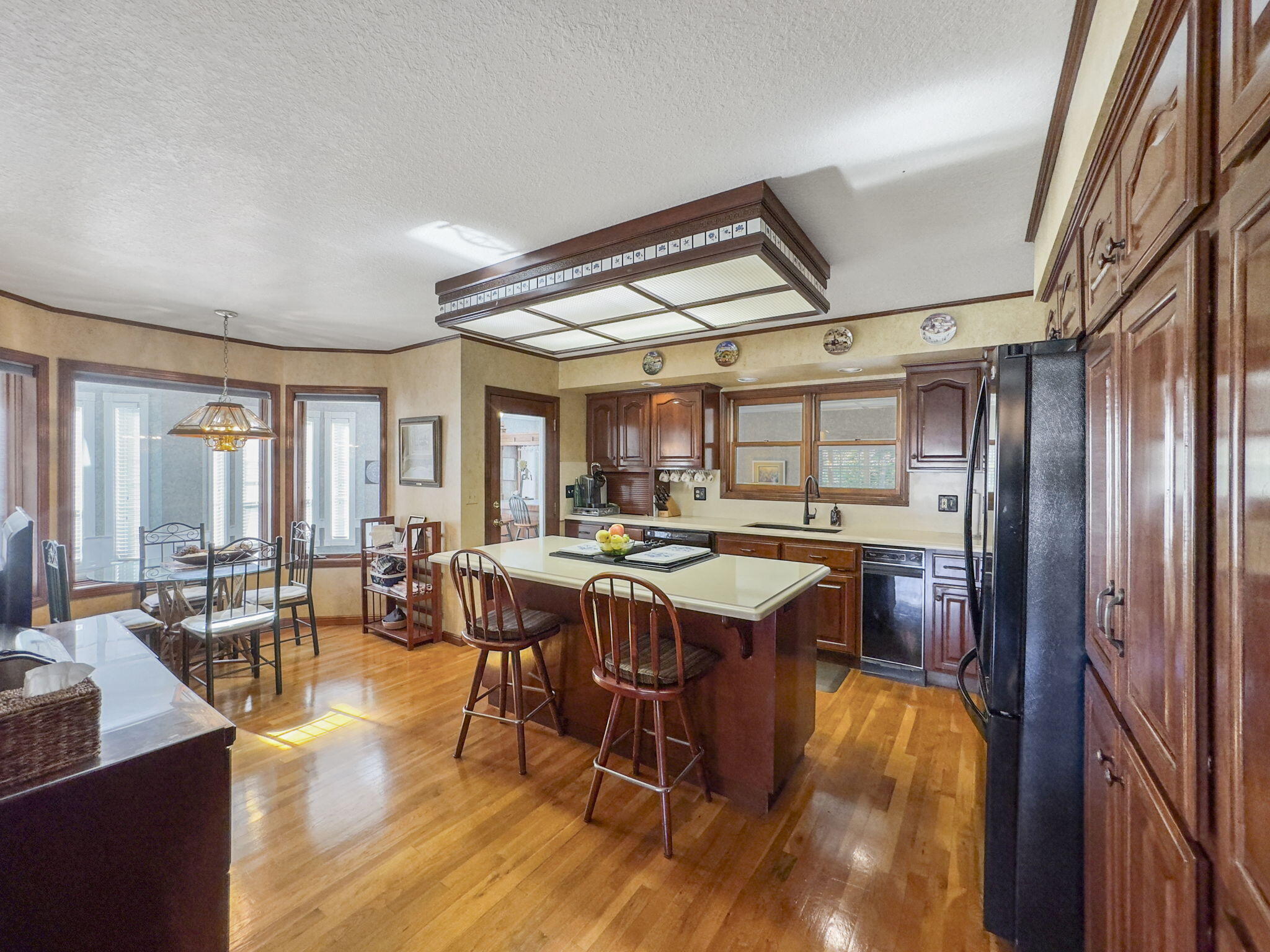 5686 Christine Drive