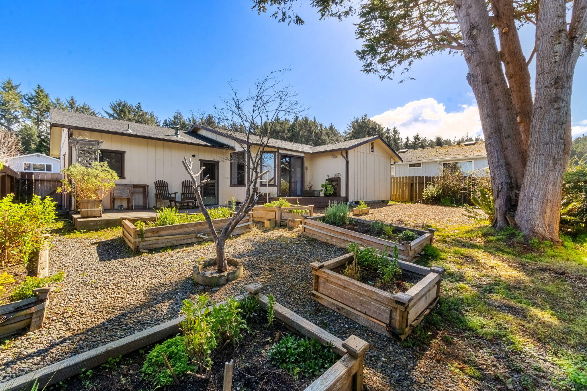 6306 Pryor Street
