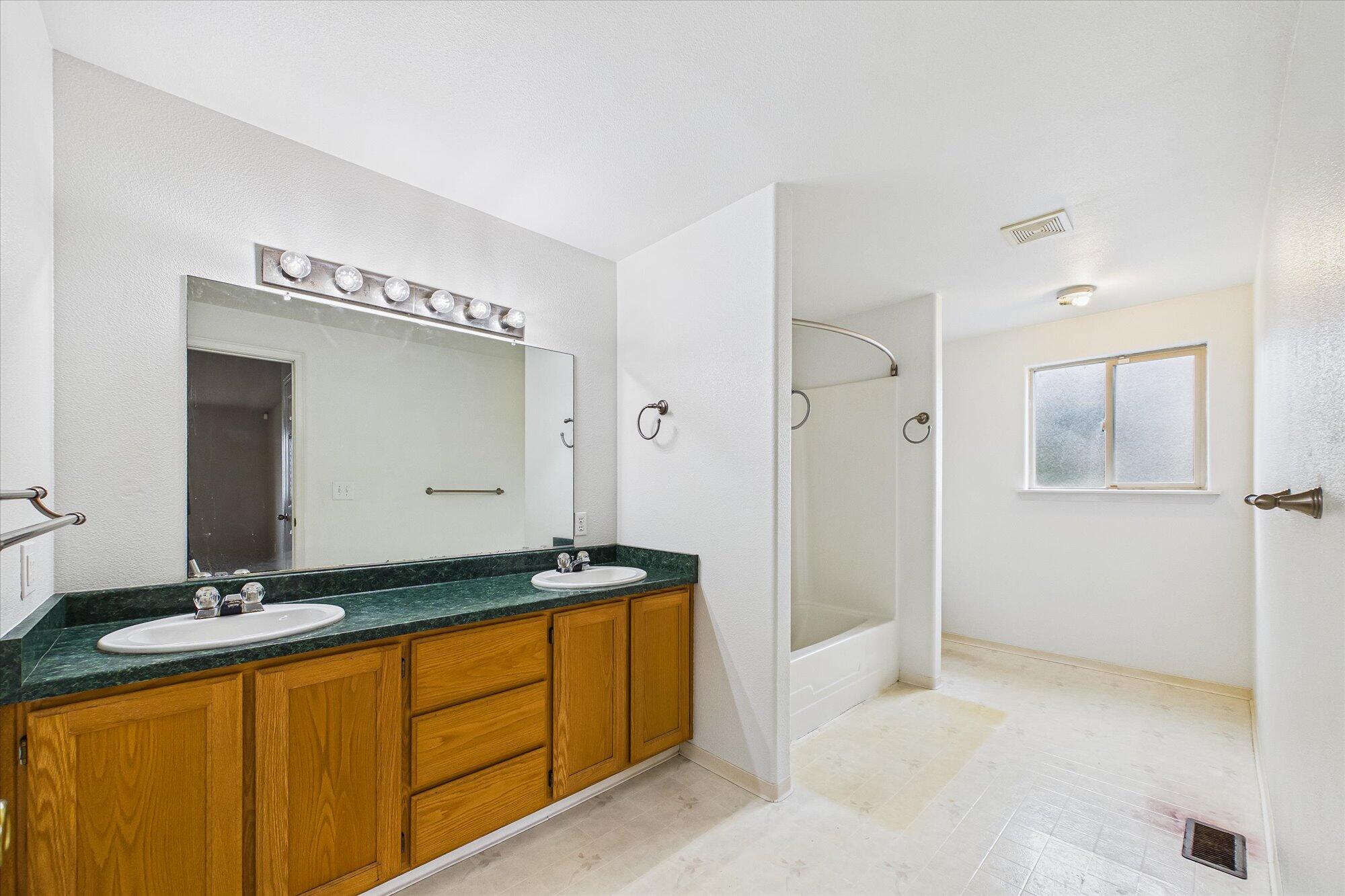 560 Baker Road, McKinleyville