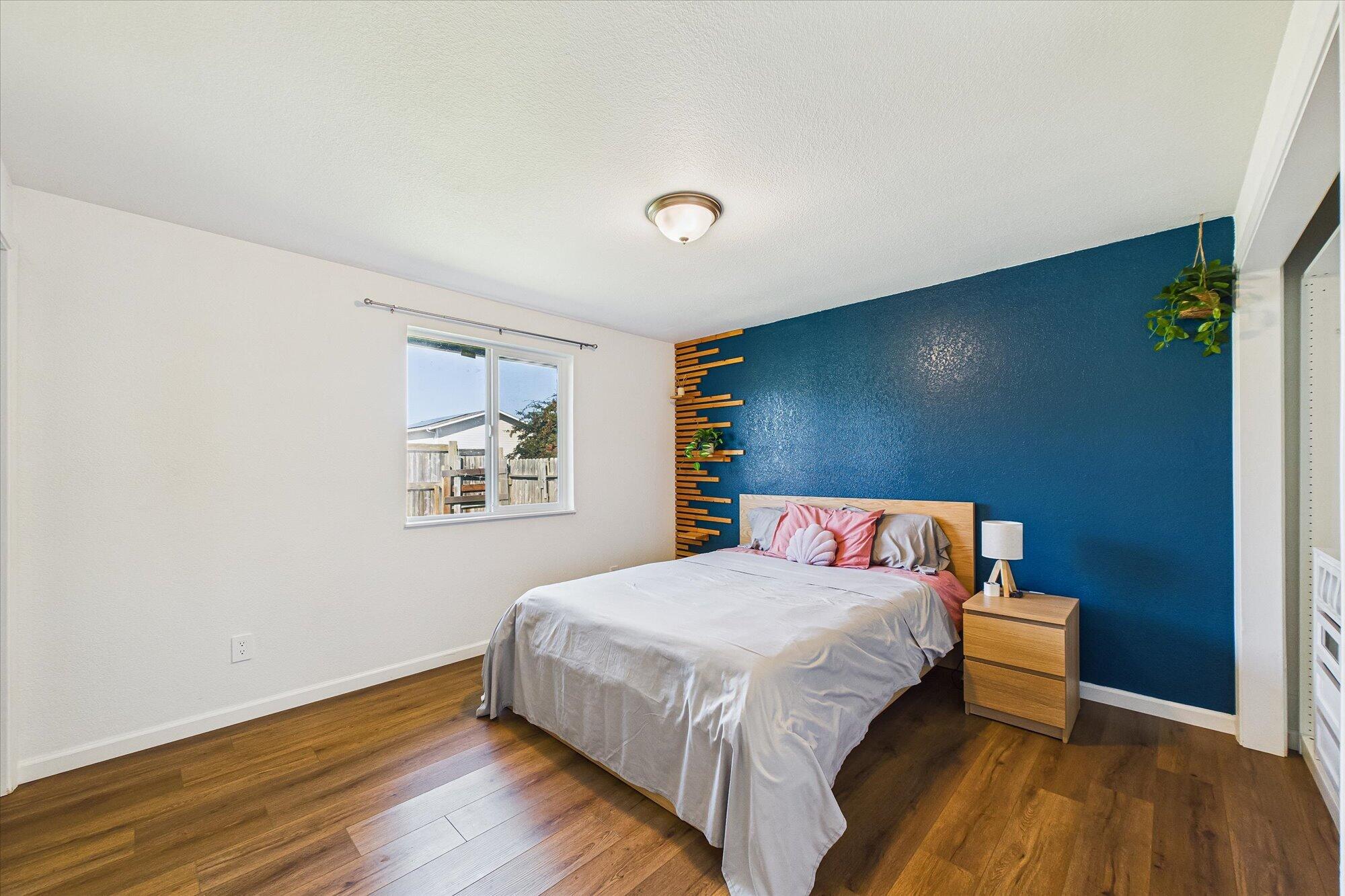 1932 Mckinleyville Avenue, McKinleyville