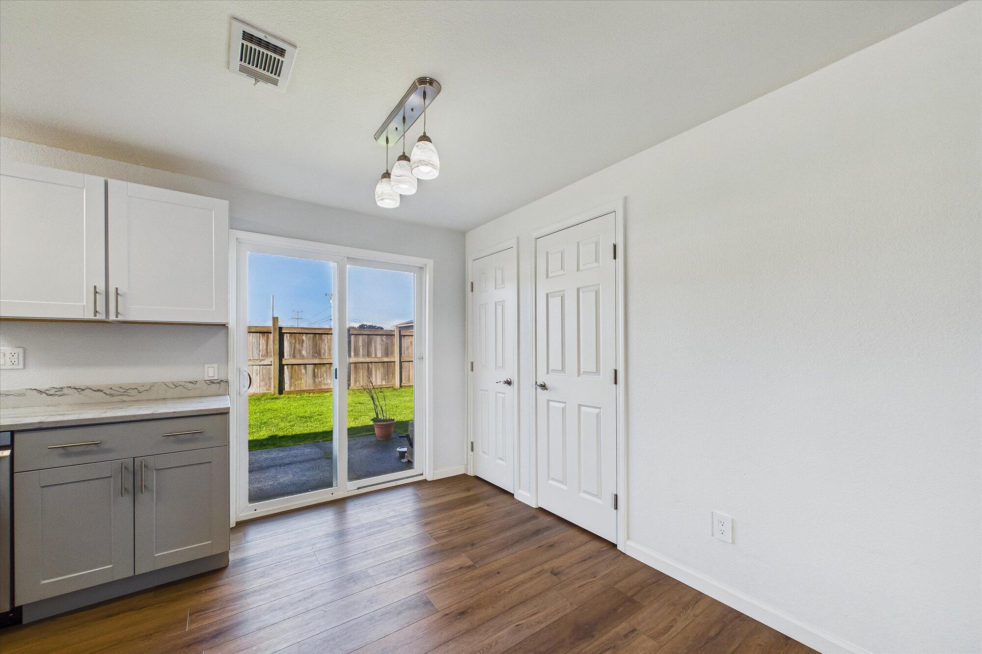 1932 Mckinleyville Avenue, McKinleyville