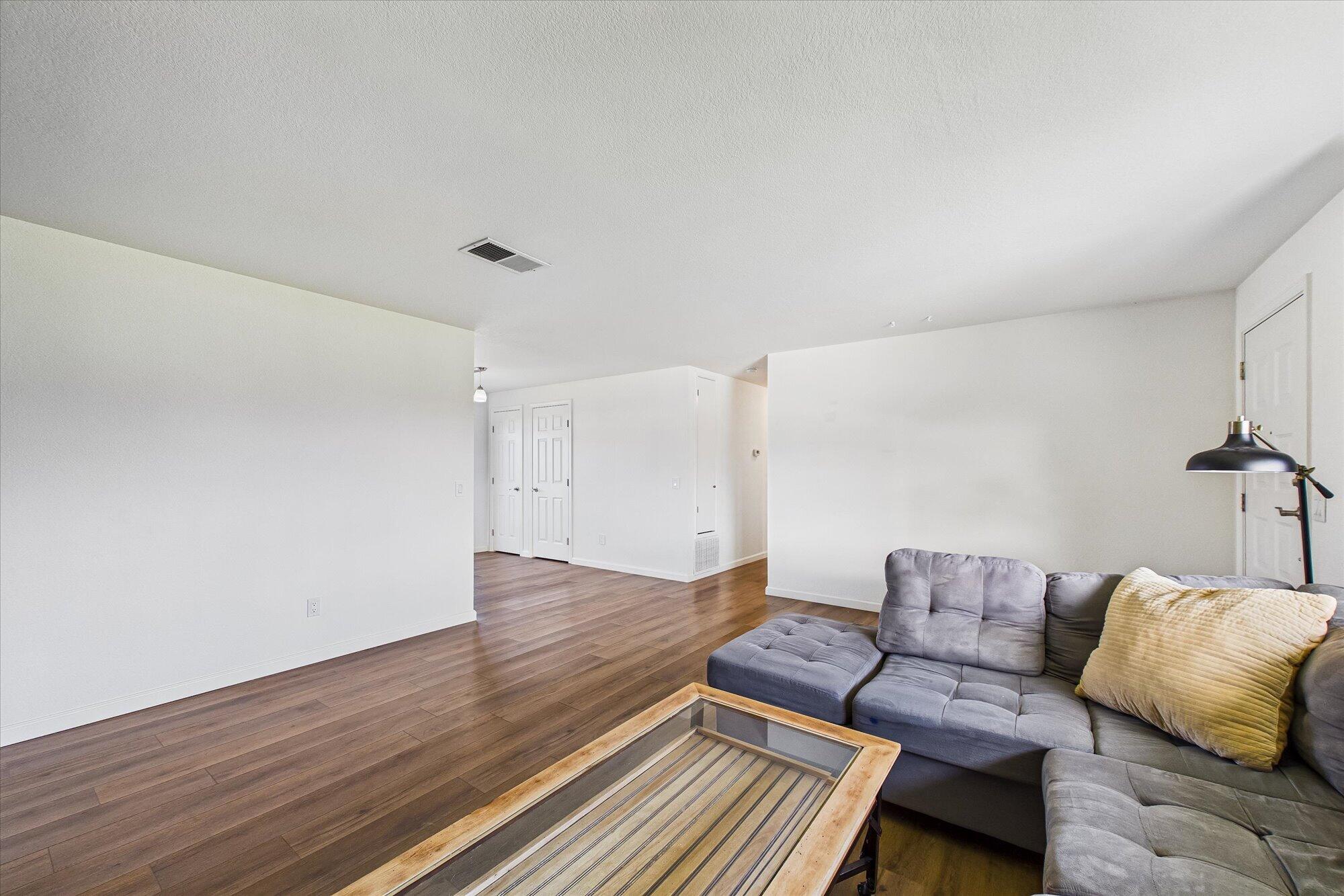 1932 Mckinleyville Avenue, McKinleyville