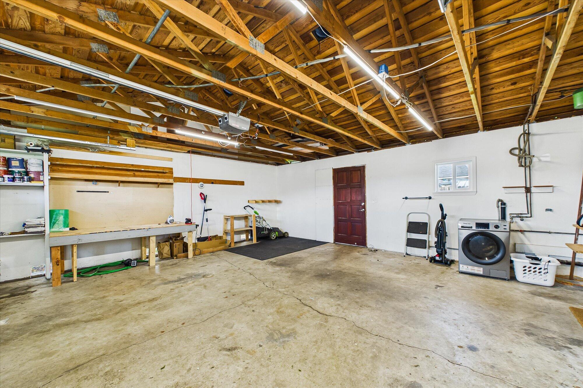 1932 Mckinleyville Avenue, McKinleyville