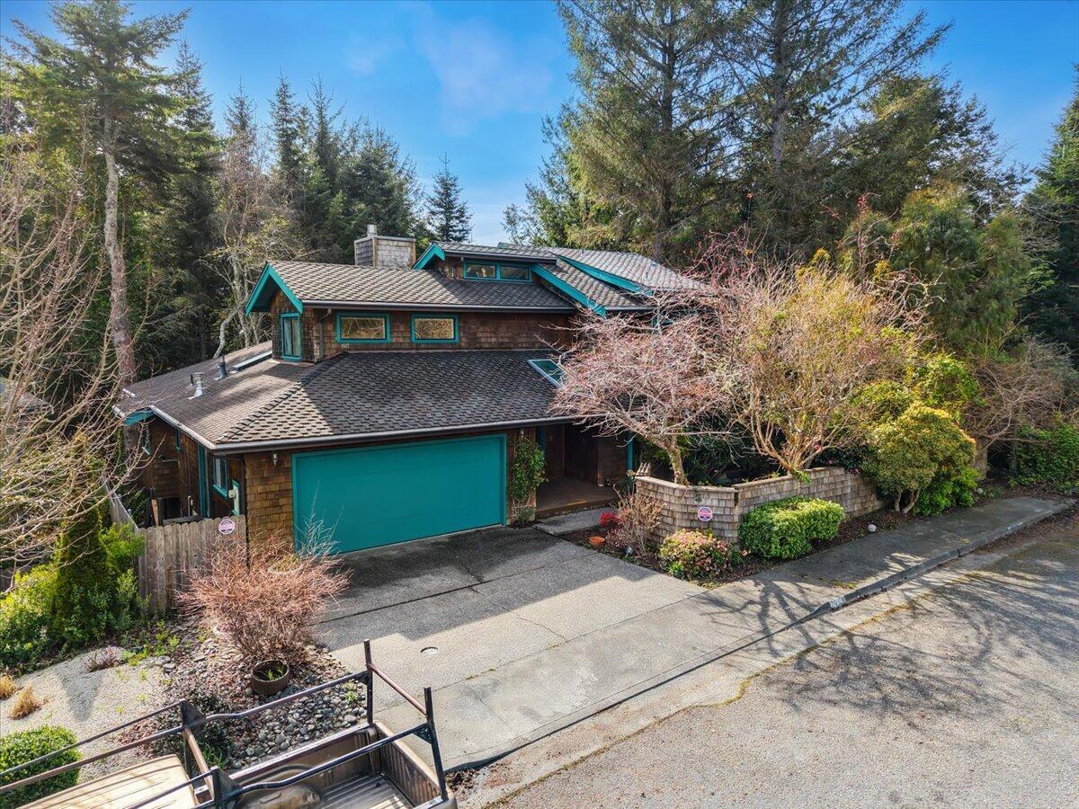 2008 Burns Drive