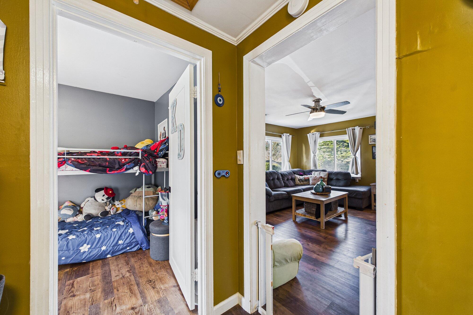 1185 Ridgewood Drive