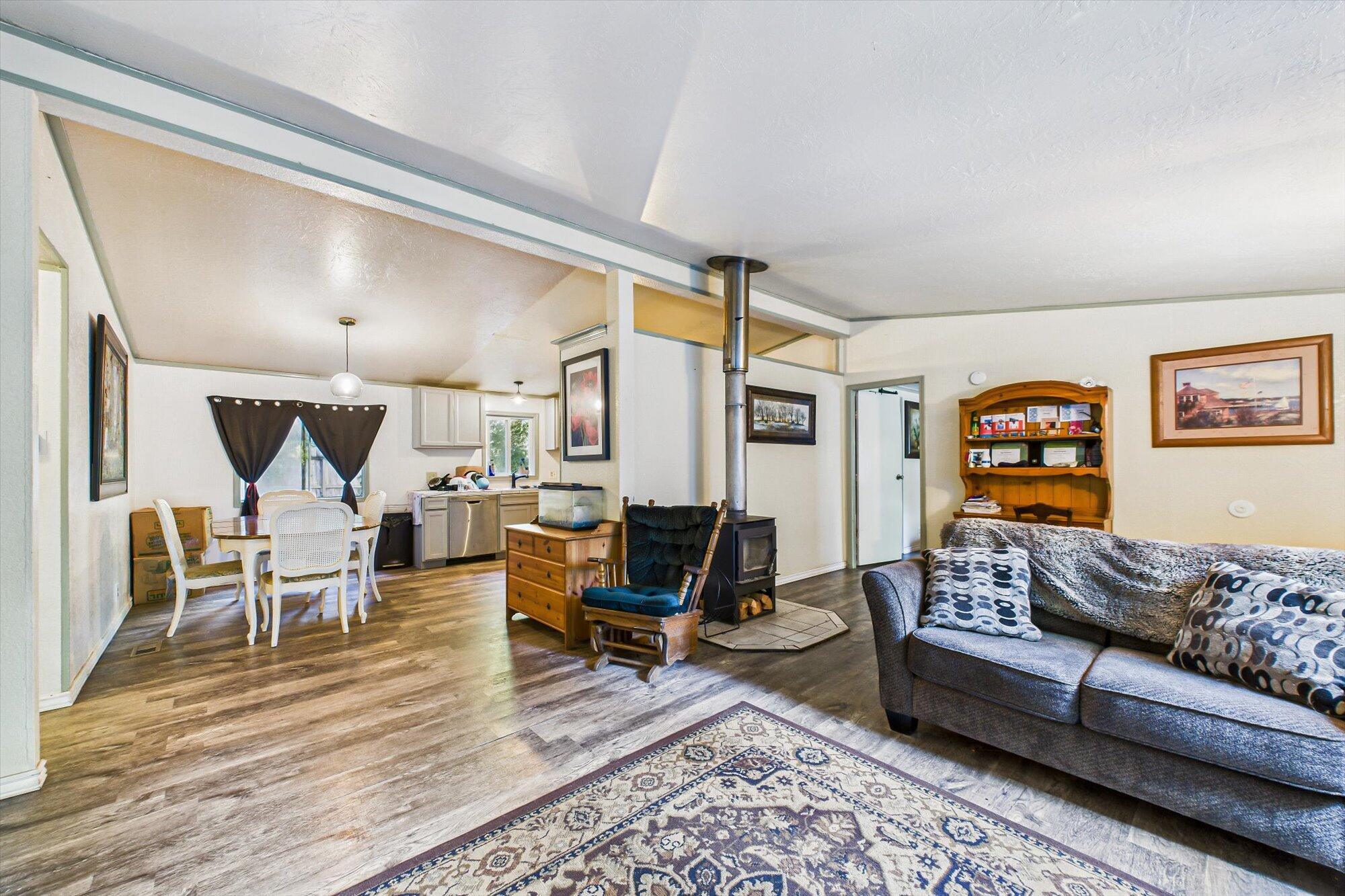 5423 Cummings Road