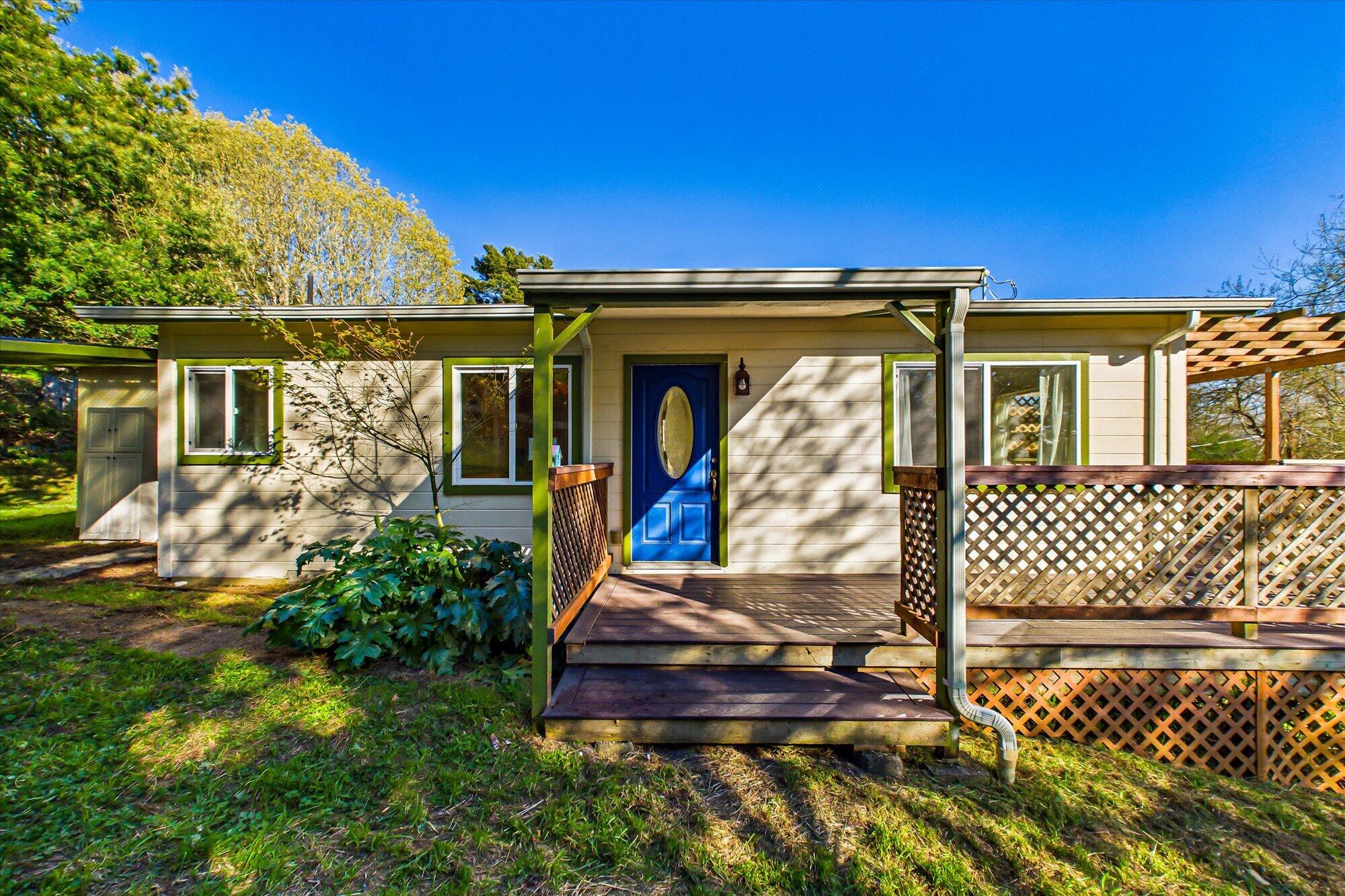 887 Fernbridge Drive