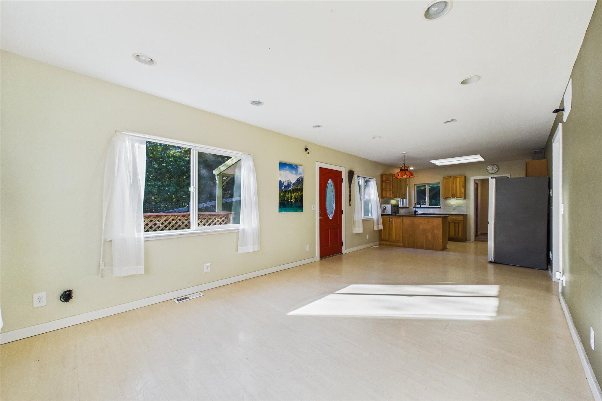 887 Fernbridge Drive