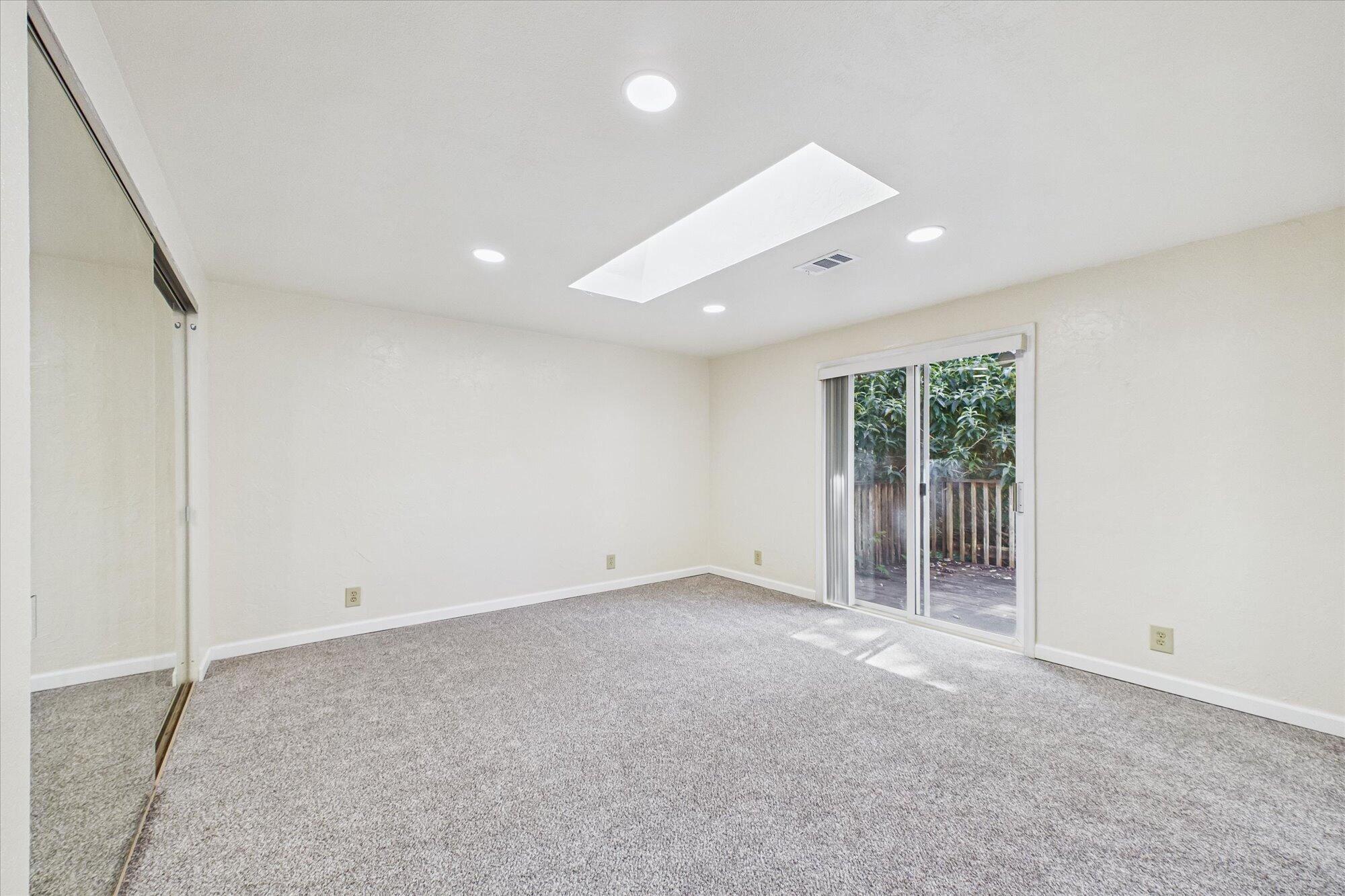 2232 Parkwood Boulevard