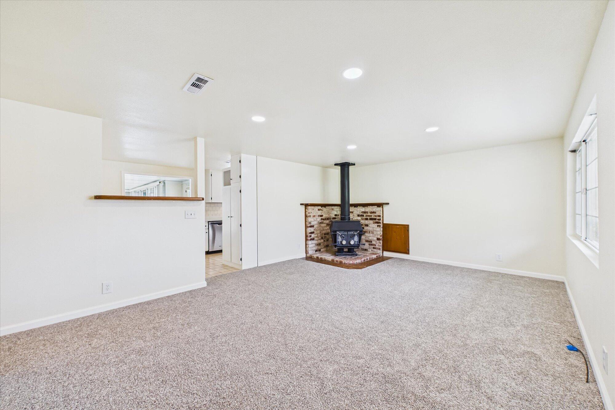 2232 Parkwood Boulevard