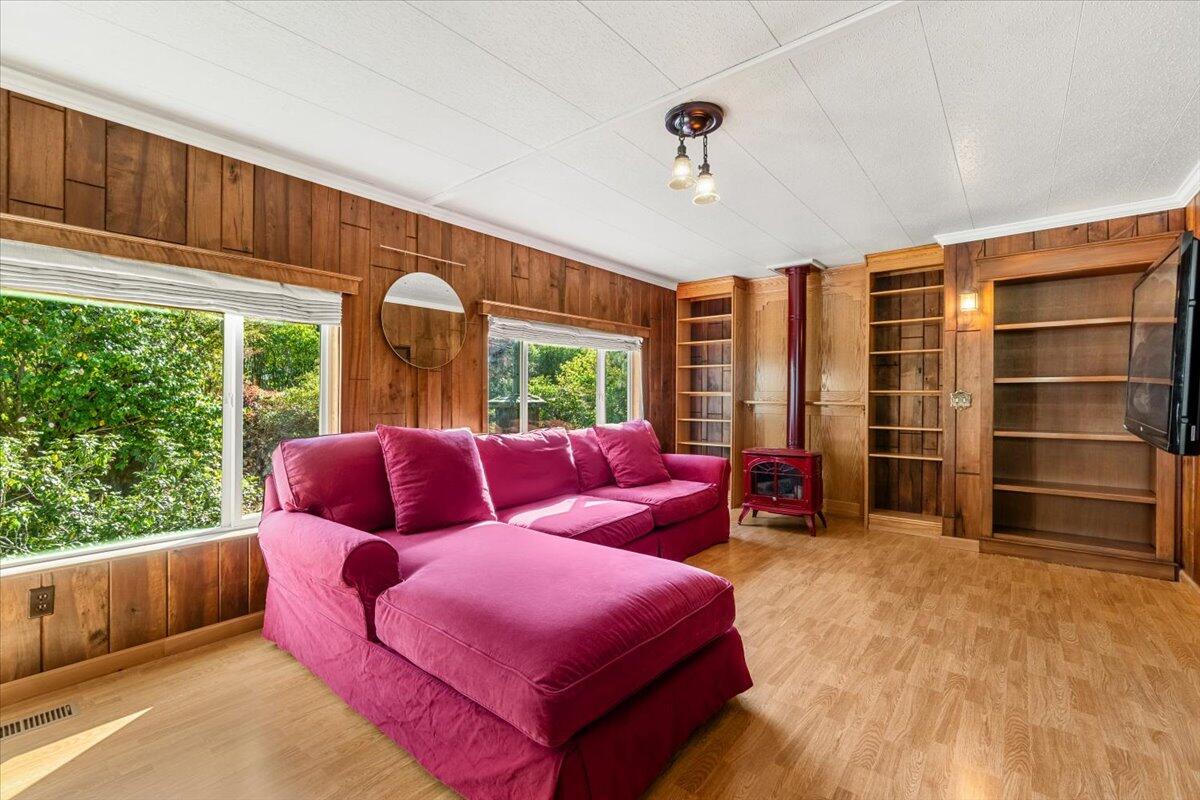 109 Red Rock Lane
