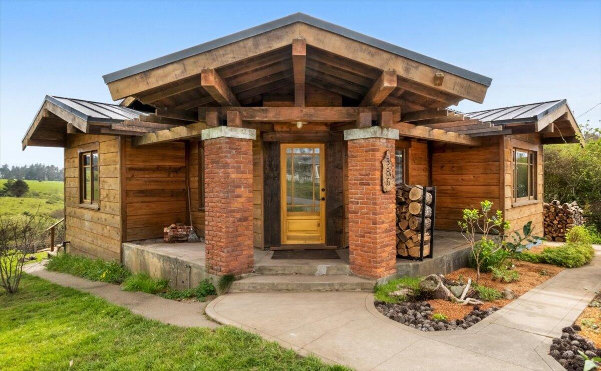 386 Loleta Drive