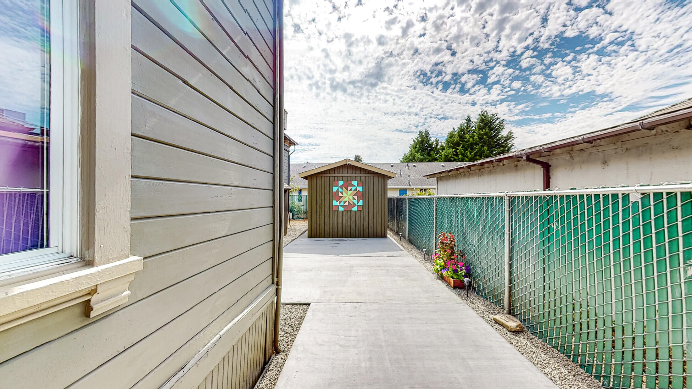 2184 Rohnerville Road