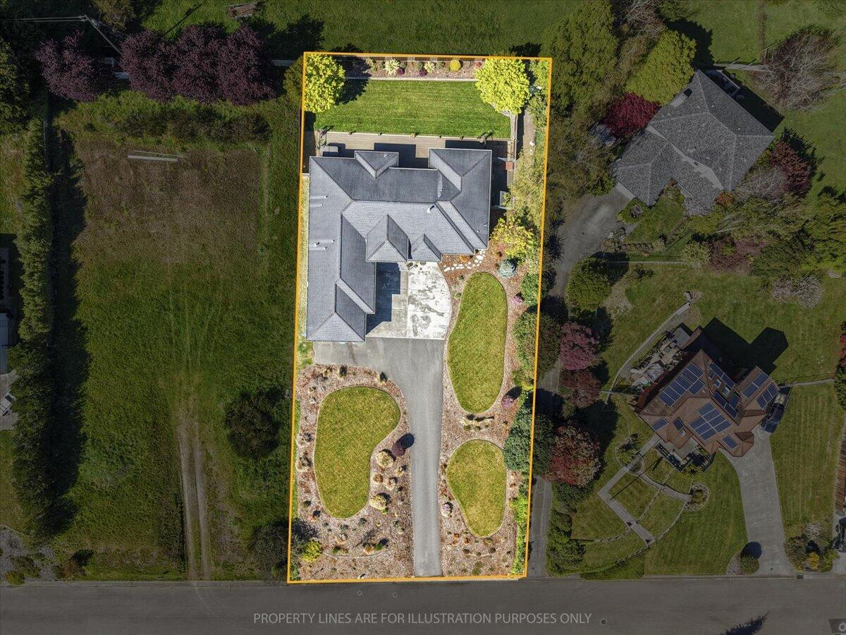 1163 Elizabeth Barcus Way