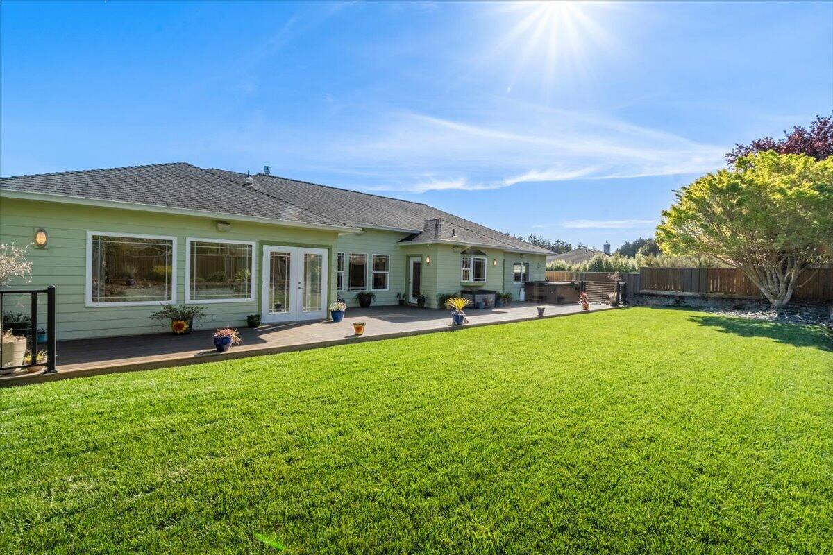 1163 Elizabeth Barcus Way