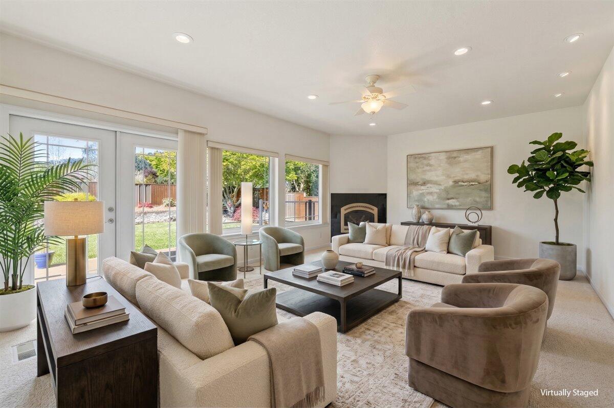 1163 Elizabeth Barcus Way