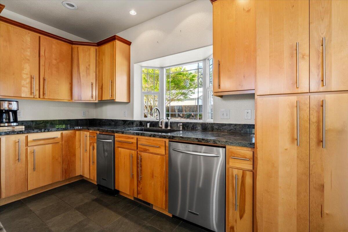 1163 Elizabeth Barcus Way