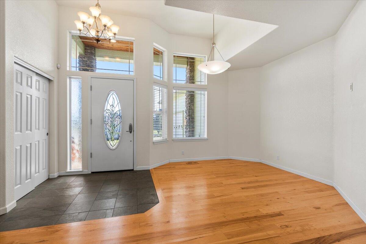 1163 Elizabeth Barcus Way