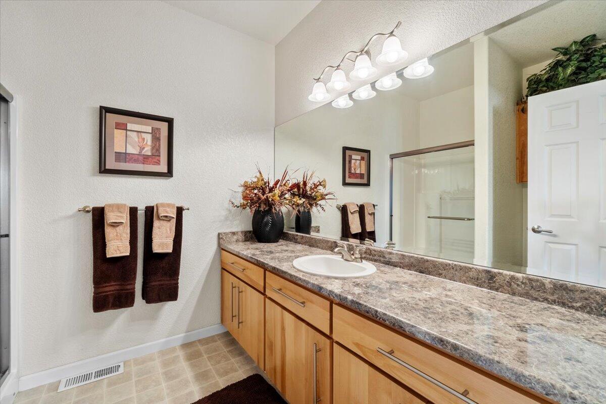 1163 Elizabeth Barcus Way