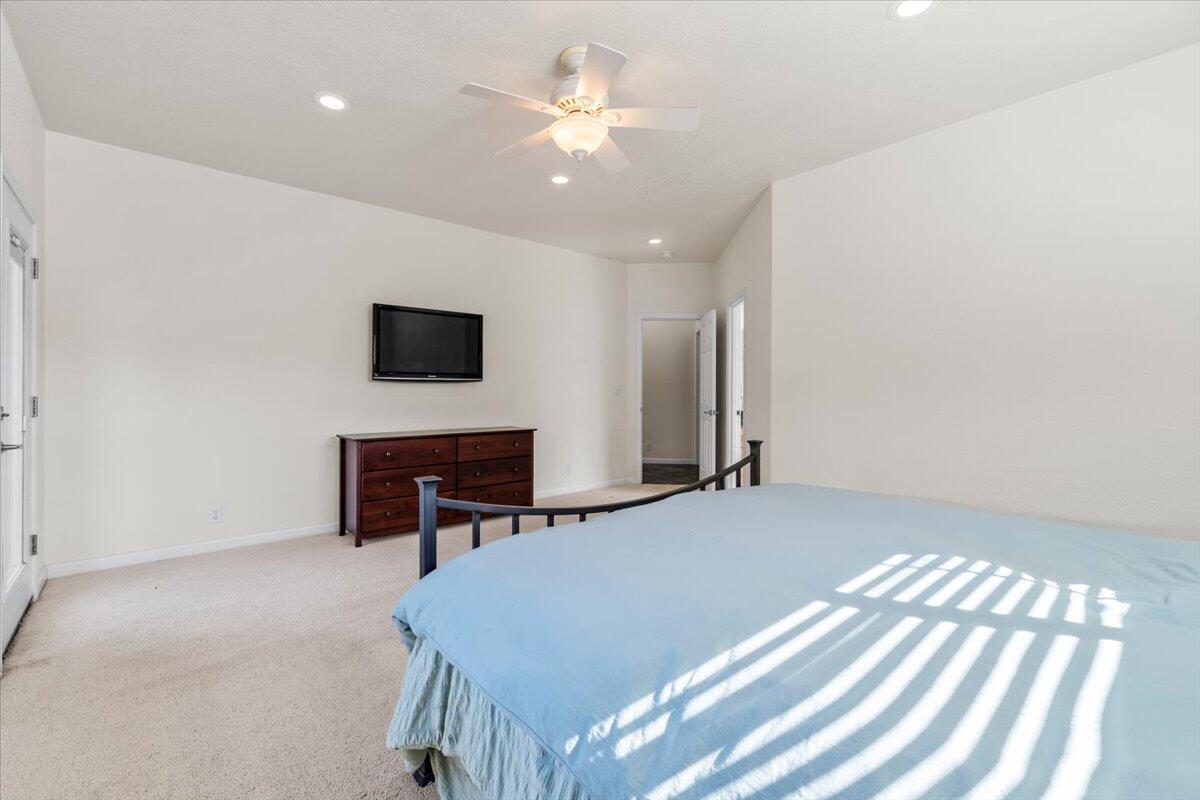 1163 Elizabeth Barcus Way