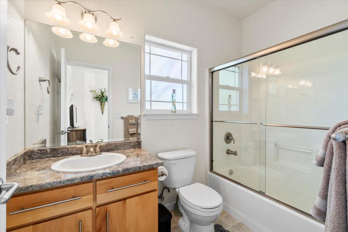 1163 Elizabeth Barcus Way