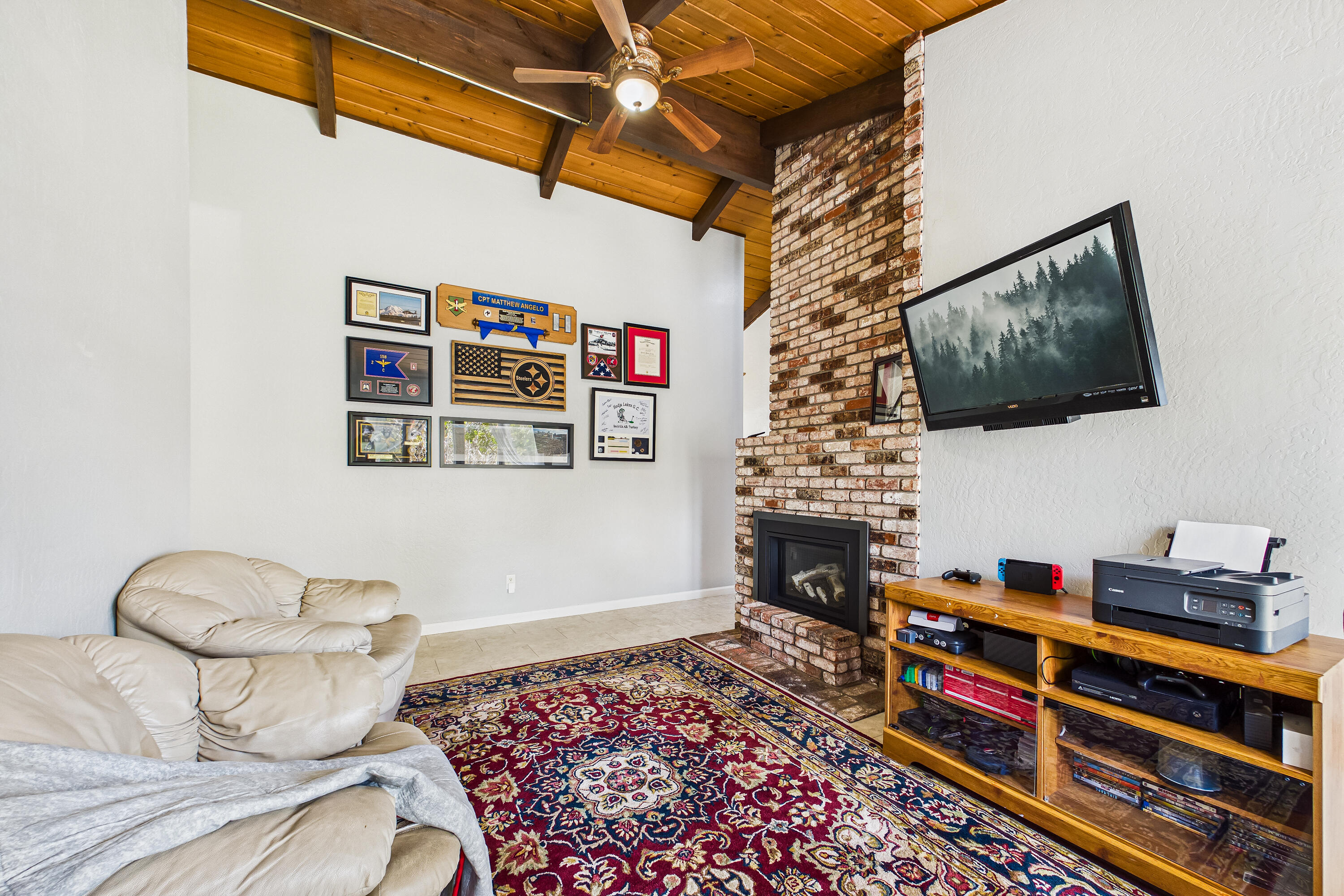 5850 Christopher Drive
