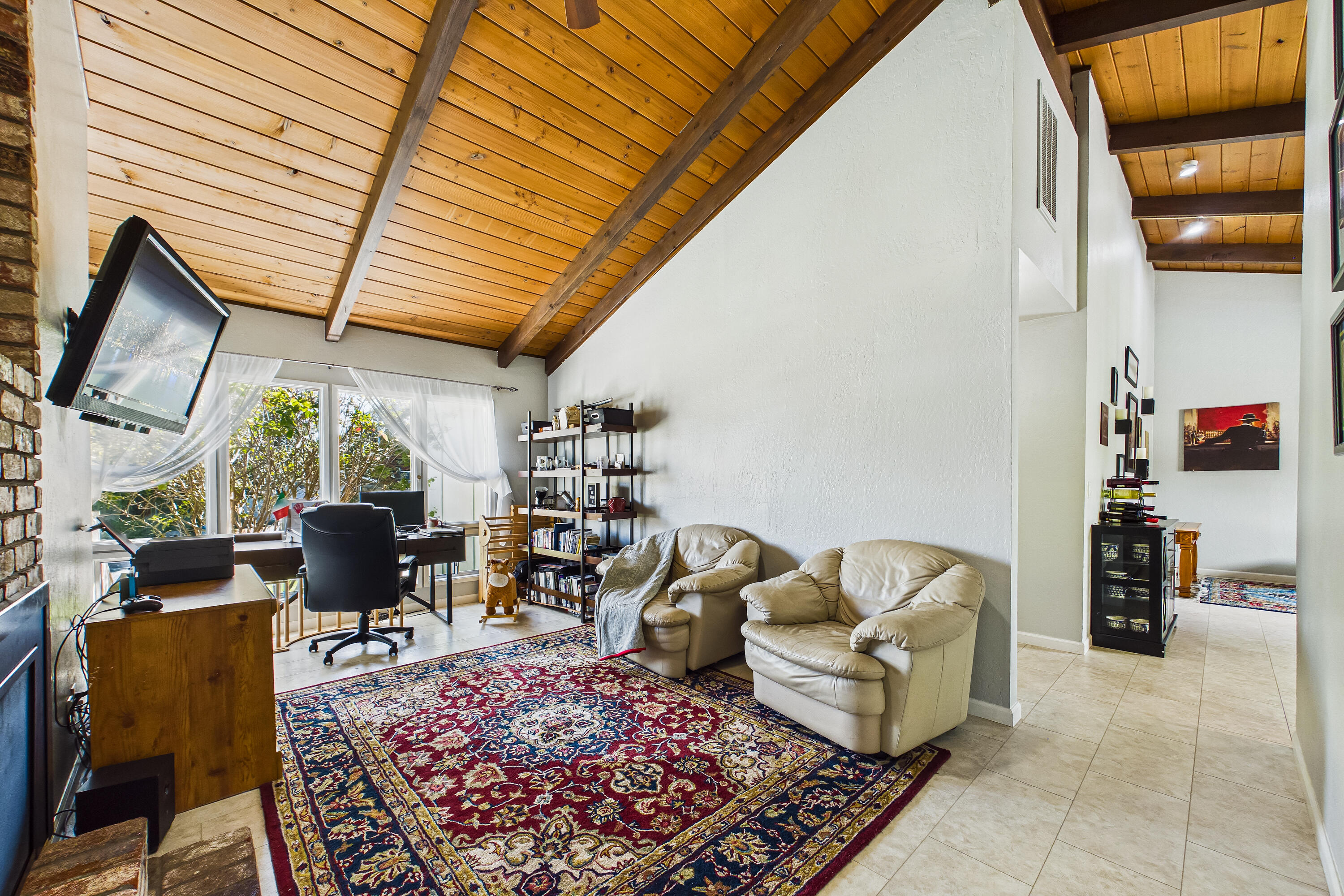 5850 Christopher Drive