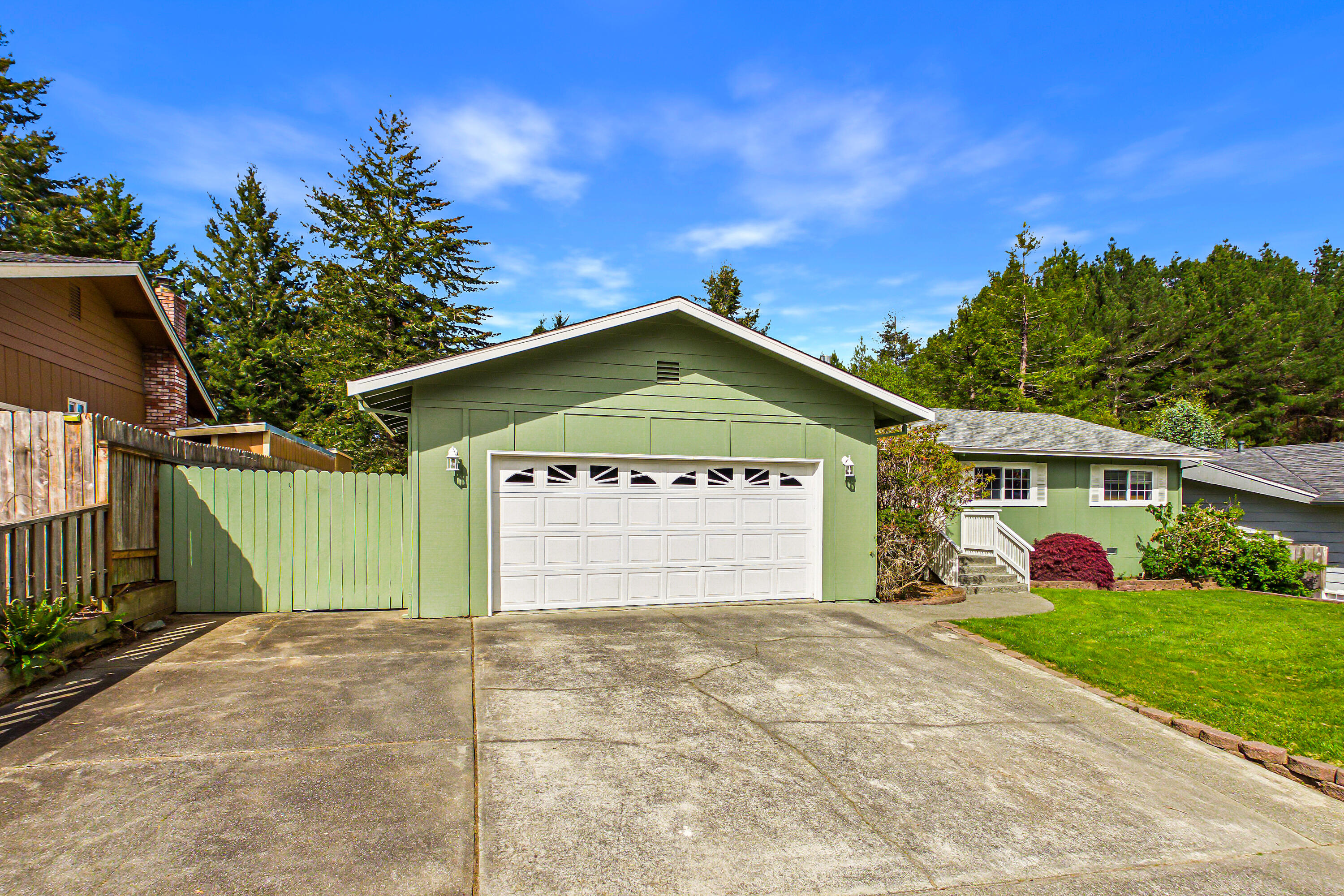 5850 Christopher Drive
