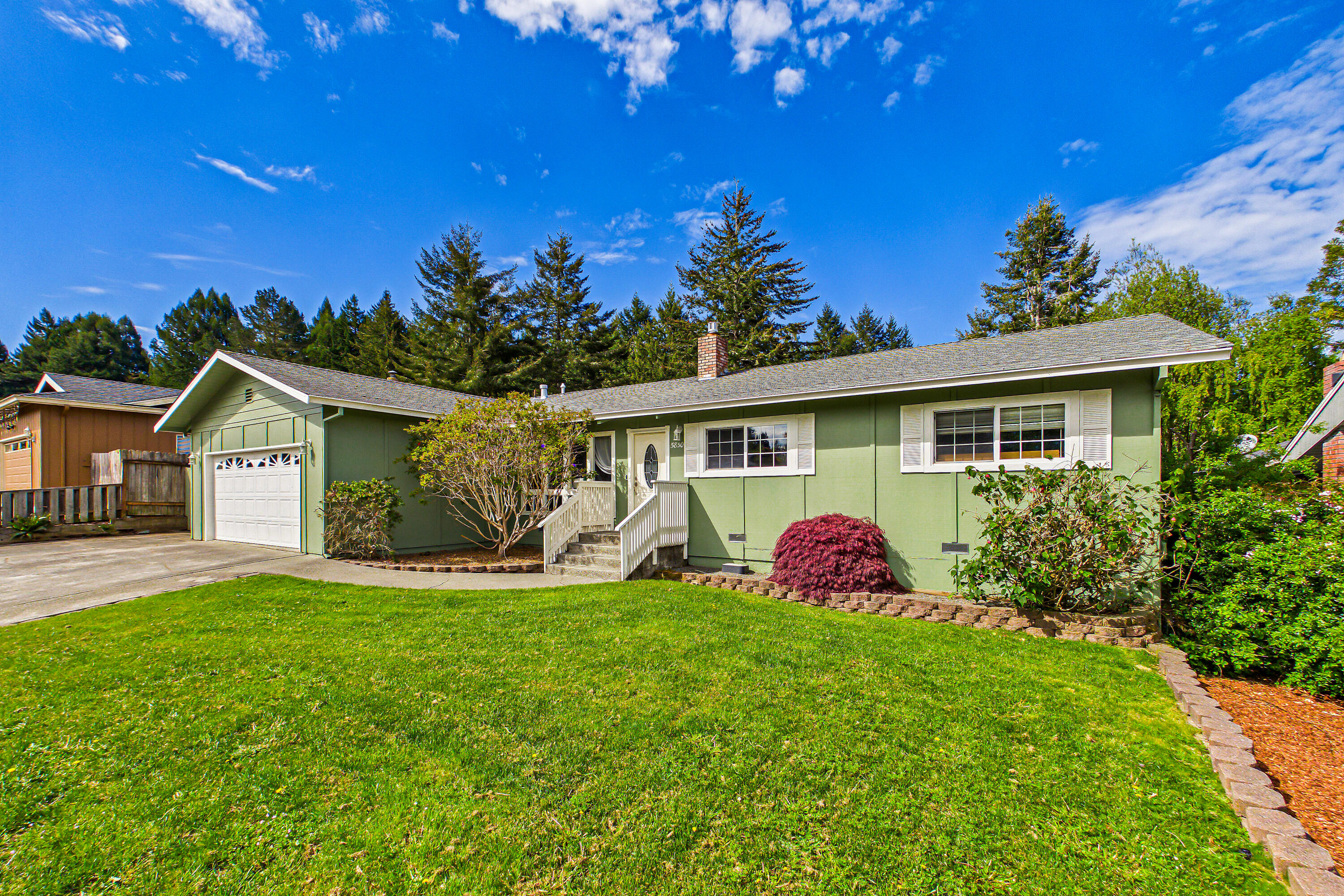5850 Christopher Drive