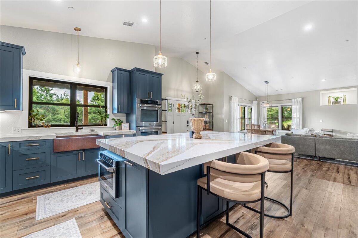 3092 Willis Lane