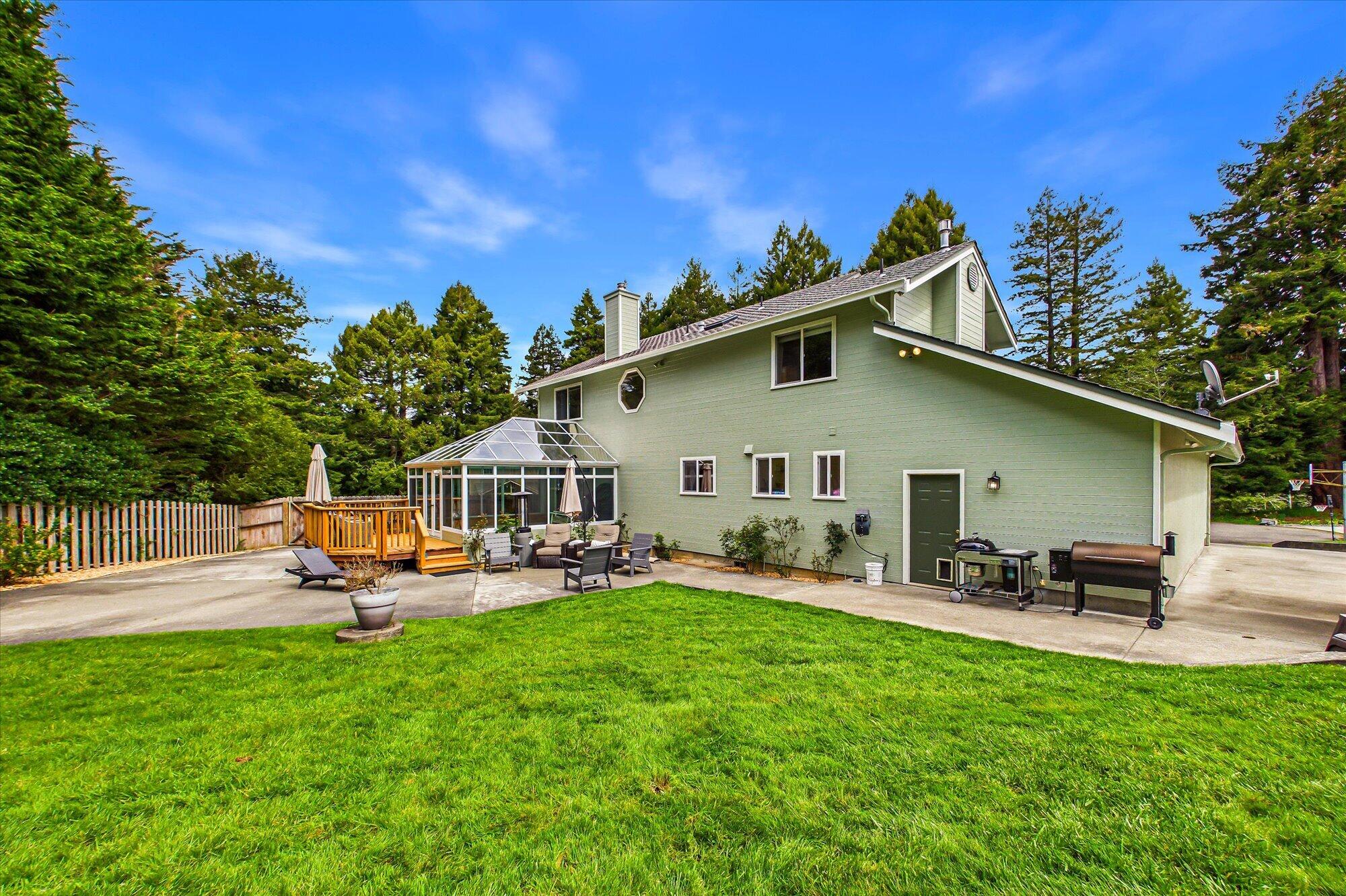 6295 Westridge Court
