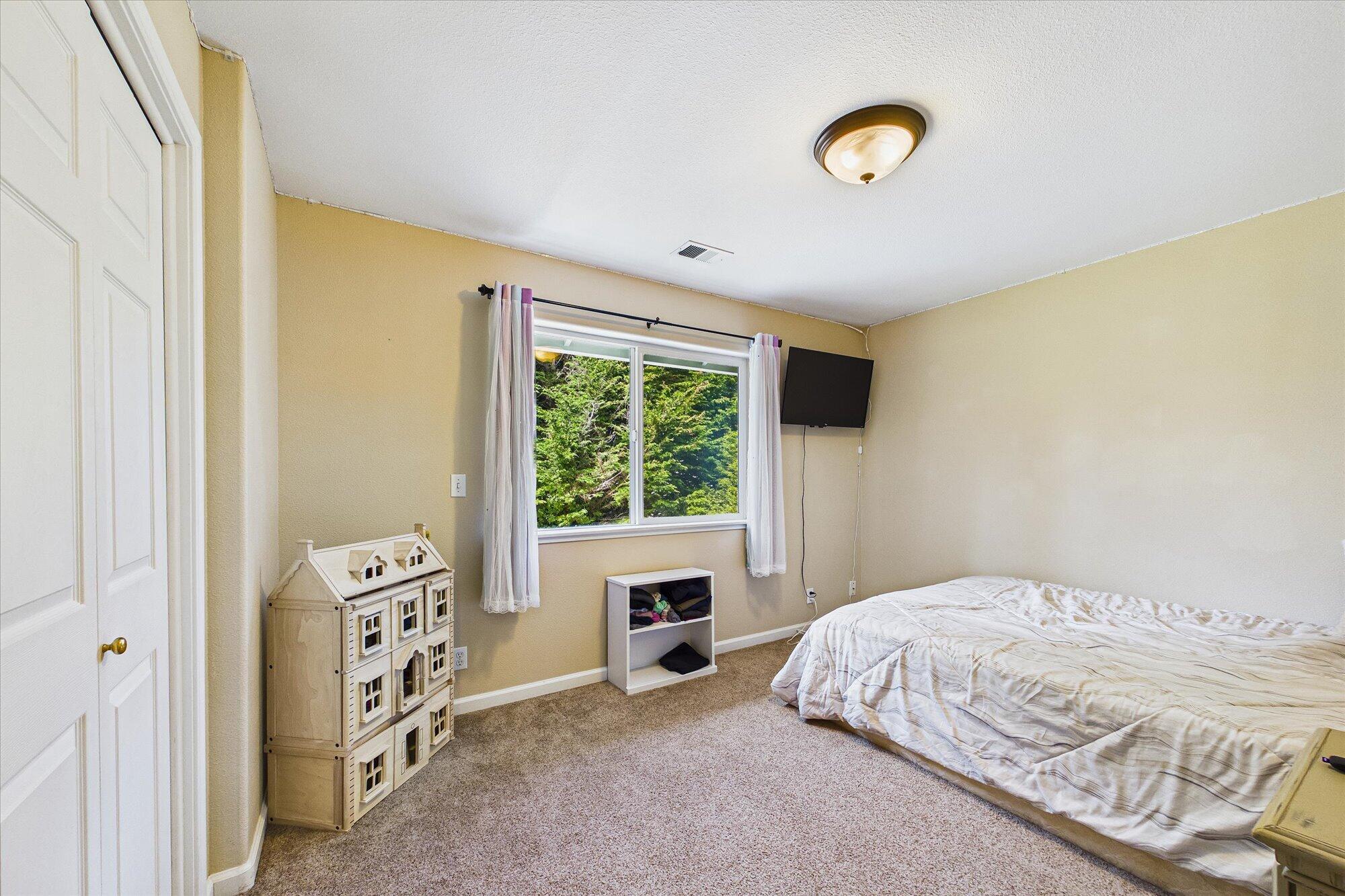 6295 Westridge Court