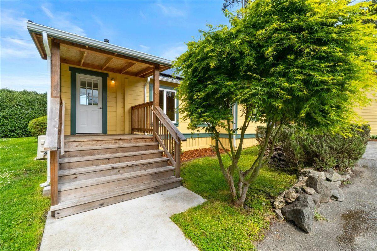 1433 Freshwater Road