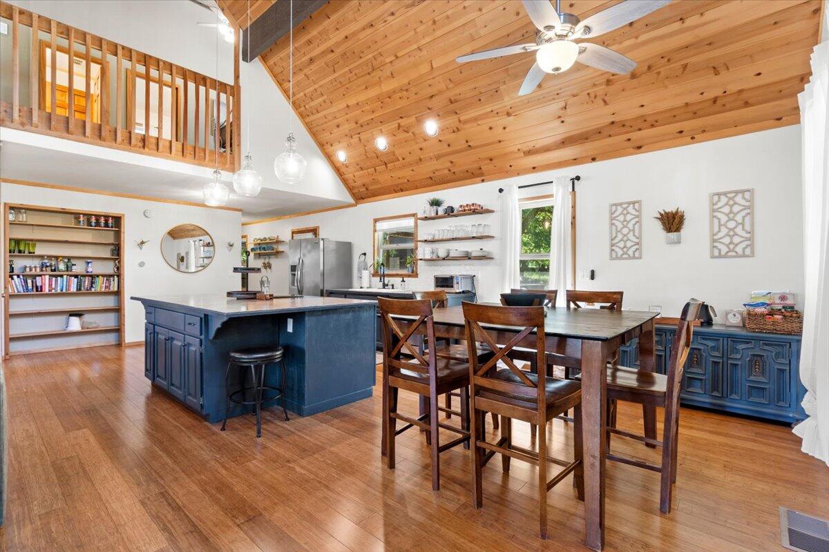 61 Sunset Place
