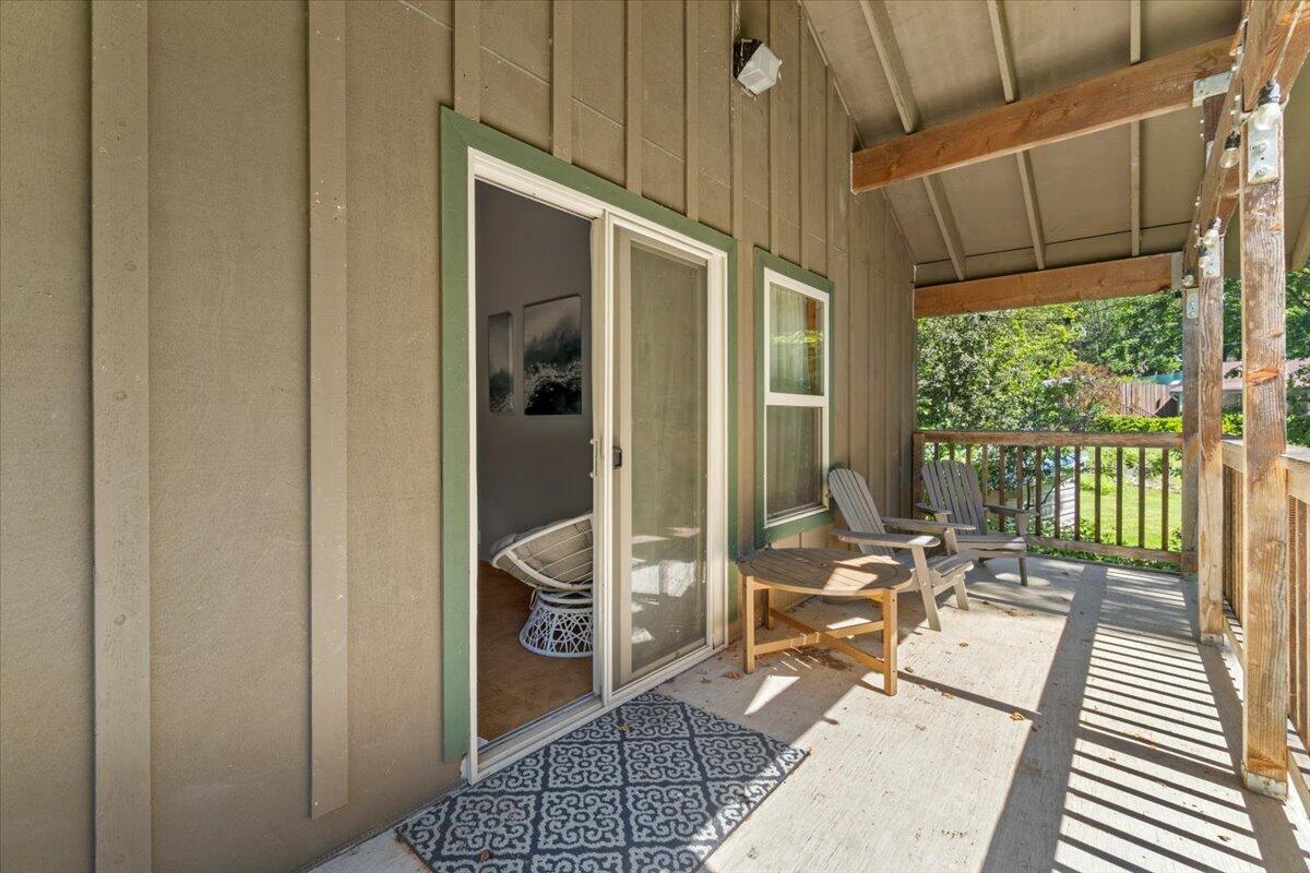 61 Sunset Place
